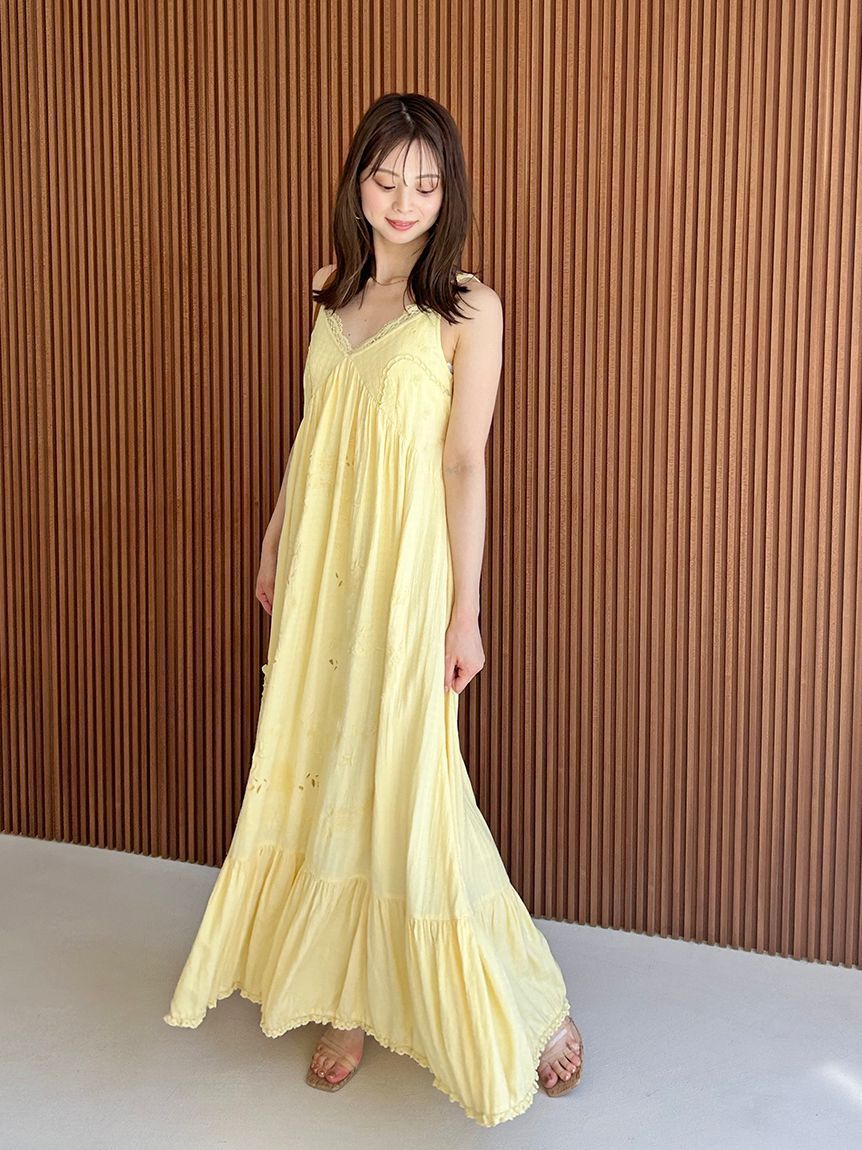 SNIDEL「フラワーエンブロイダリーマキシワンピース」|ワンピース|