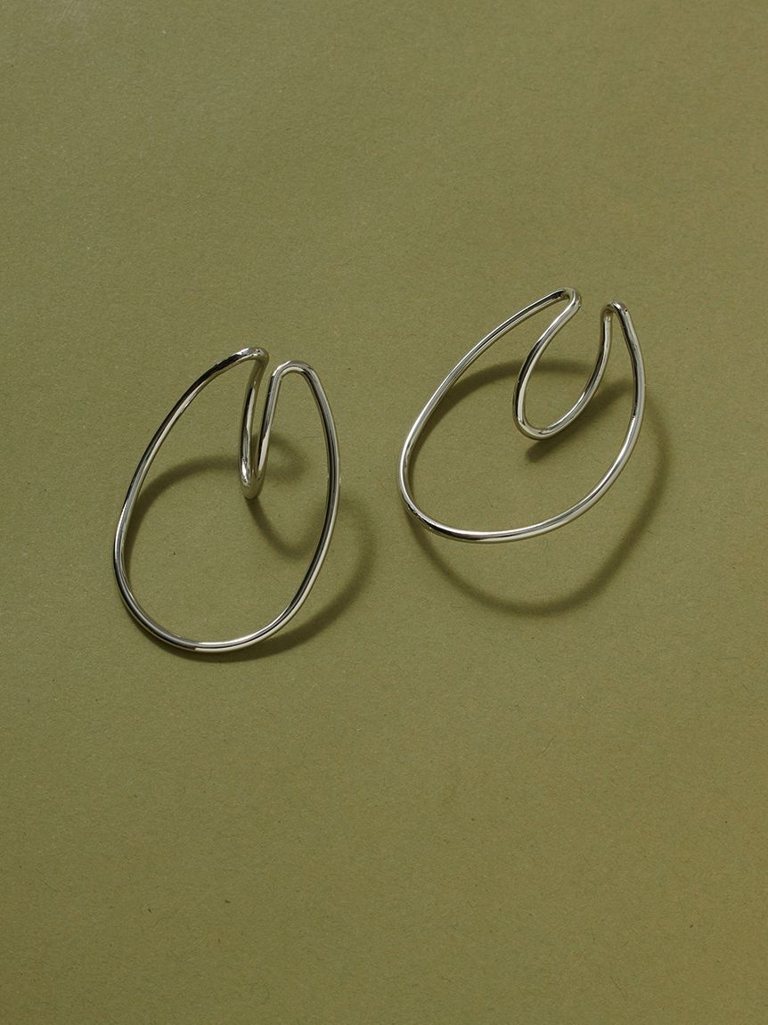 SNIDEL「ラウンドフープイヤーカフ」|イヤリング|