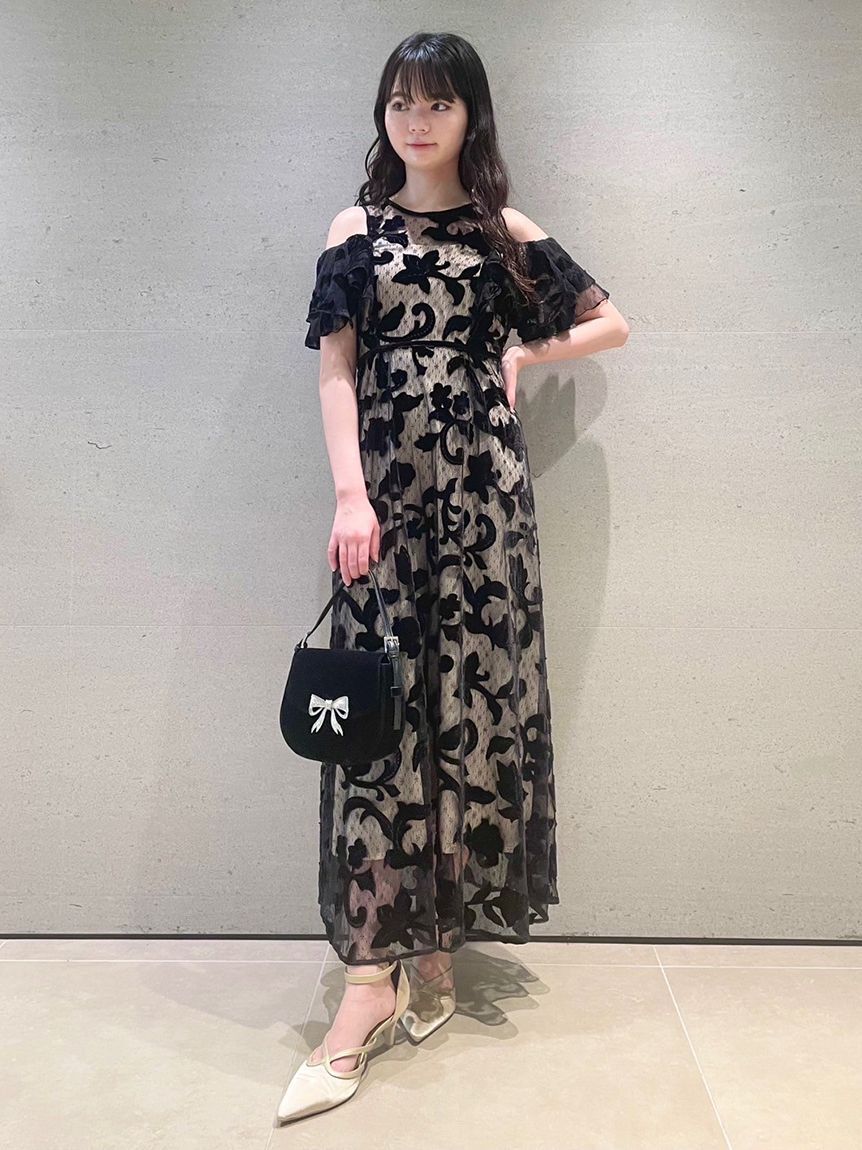 LILY BROWN「オーナメント2wayベロアドレス」|ドレス|BLK