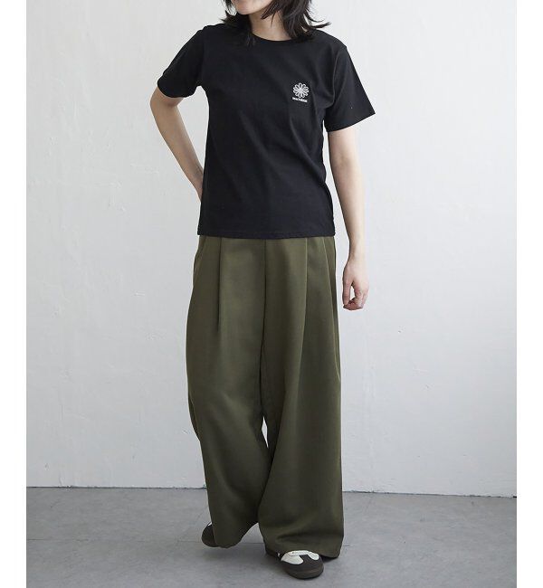 VENCE share style「天竺フラワー刺繍コンパクトTシャツ」|Tシャツ・カットソー|