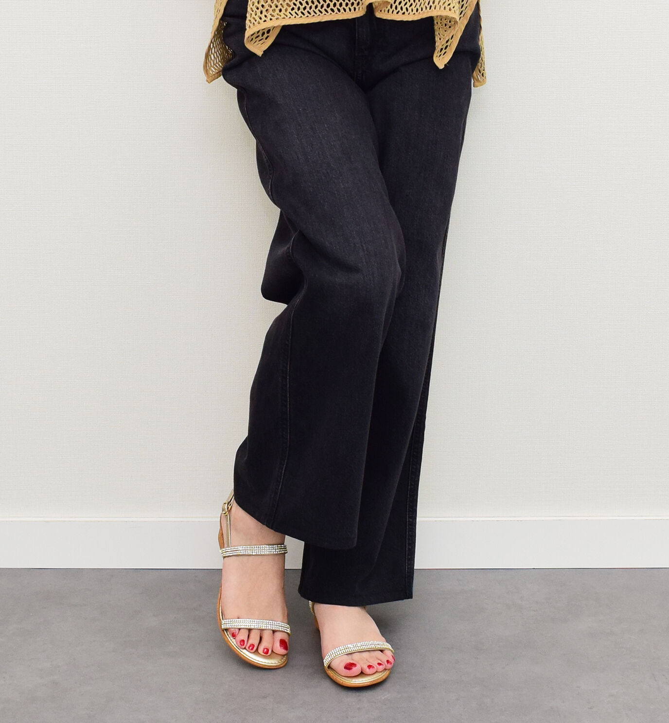 IMPORT SELECT「【ITALIAN SHOEMAKERS】ラインストーンダブルベルトサンダル」|サンダル|