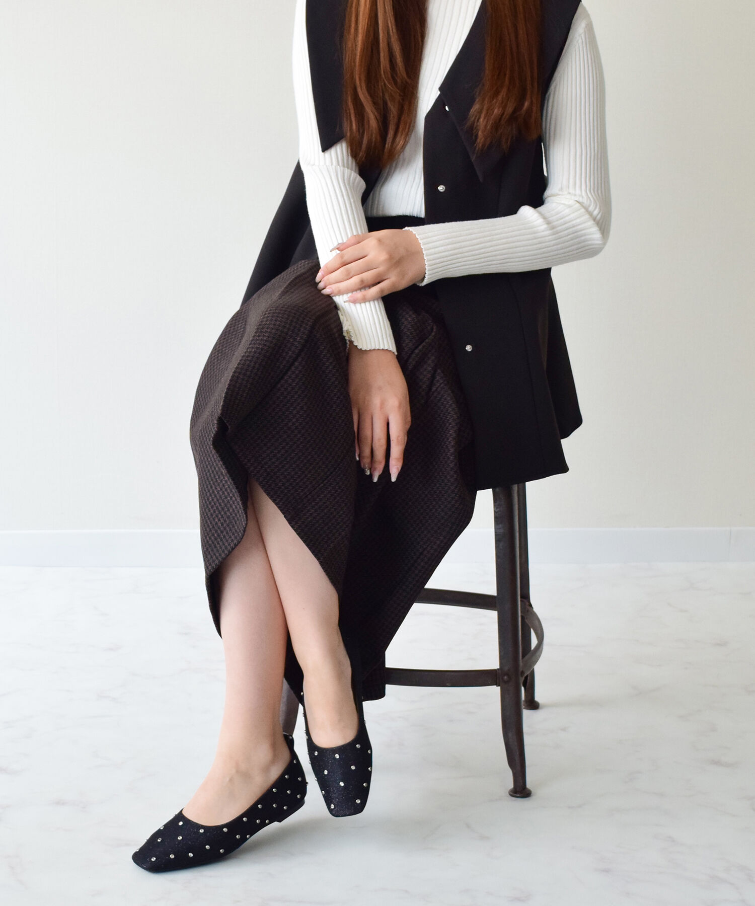 Bridget Birkin「【Bridget Birkin】ドットビジューグリッターフラットシューズ(551540)」|その他|