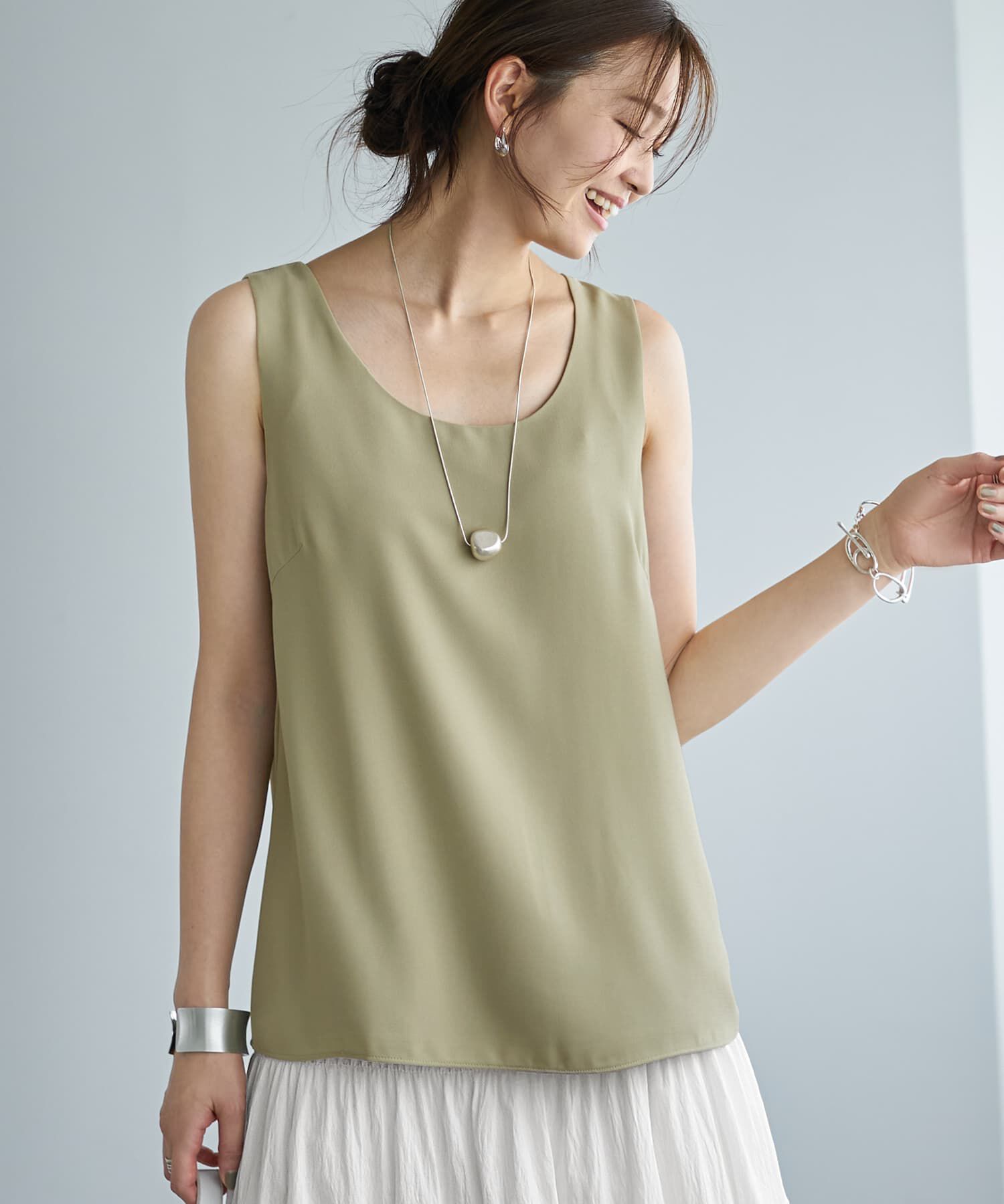  「透けないジョーゼットタンクトップ」|タンクトップ|オリーブベージュ