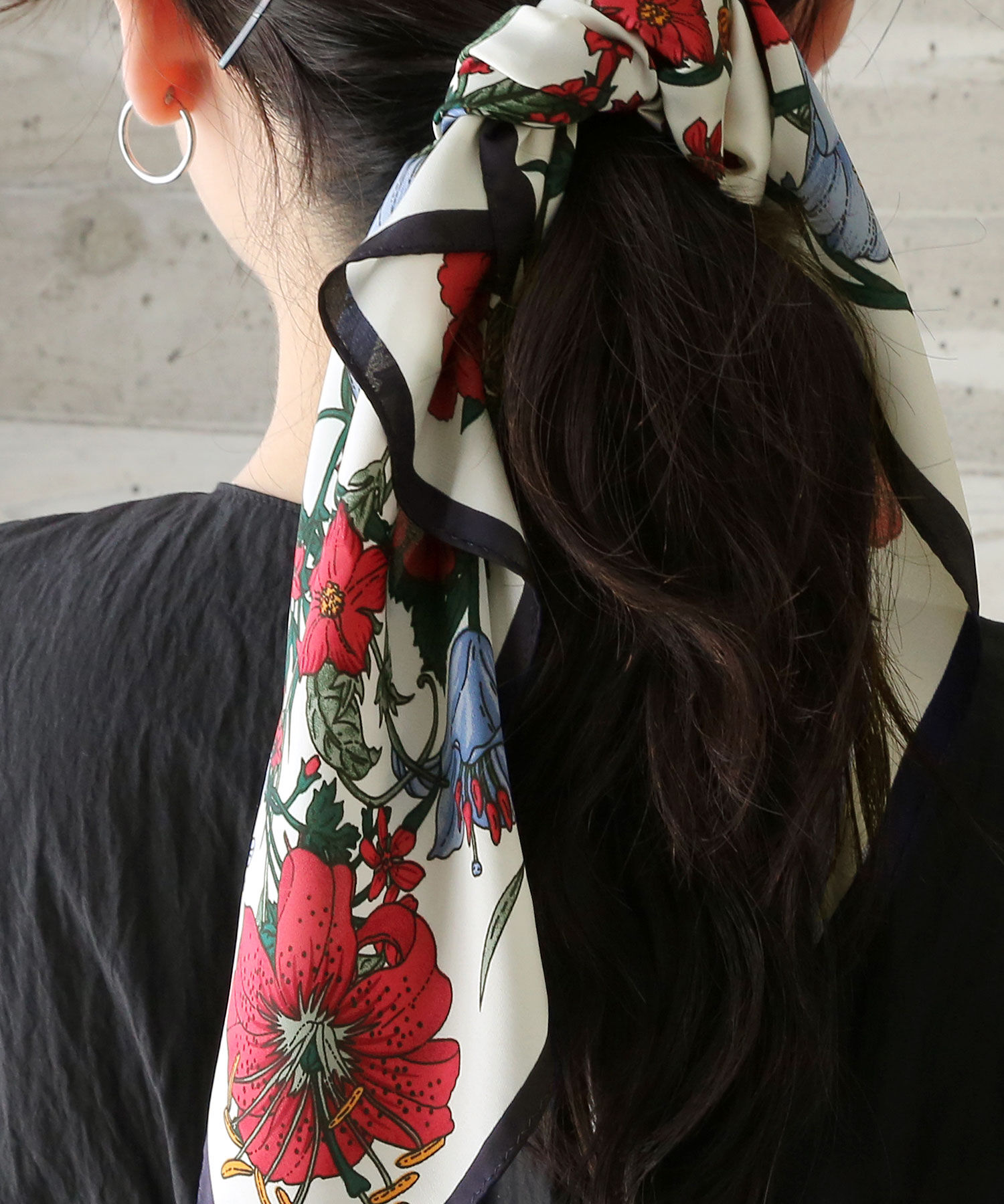 colleca la「花柄スカーフ」|バンダナ・スカーフ|