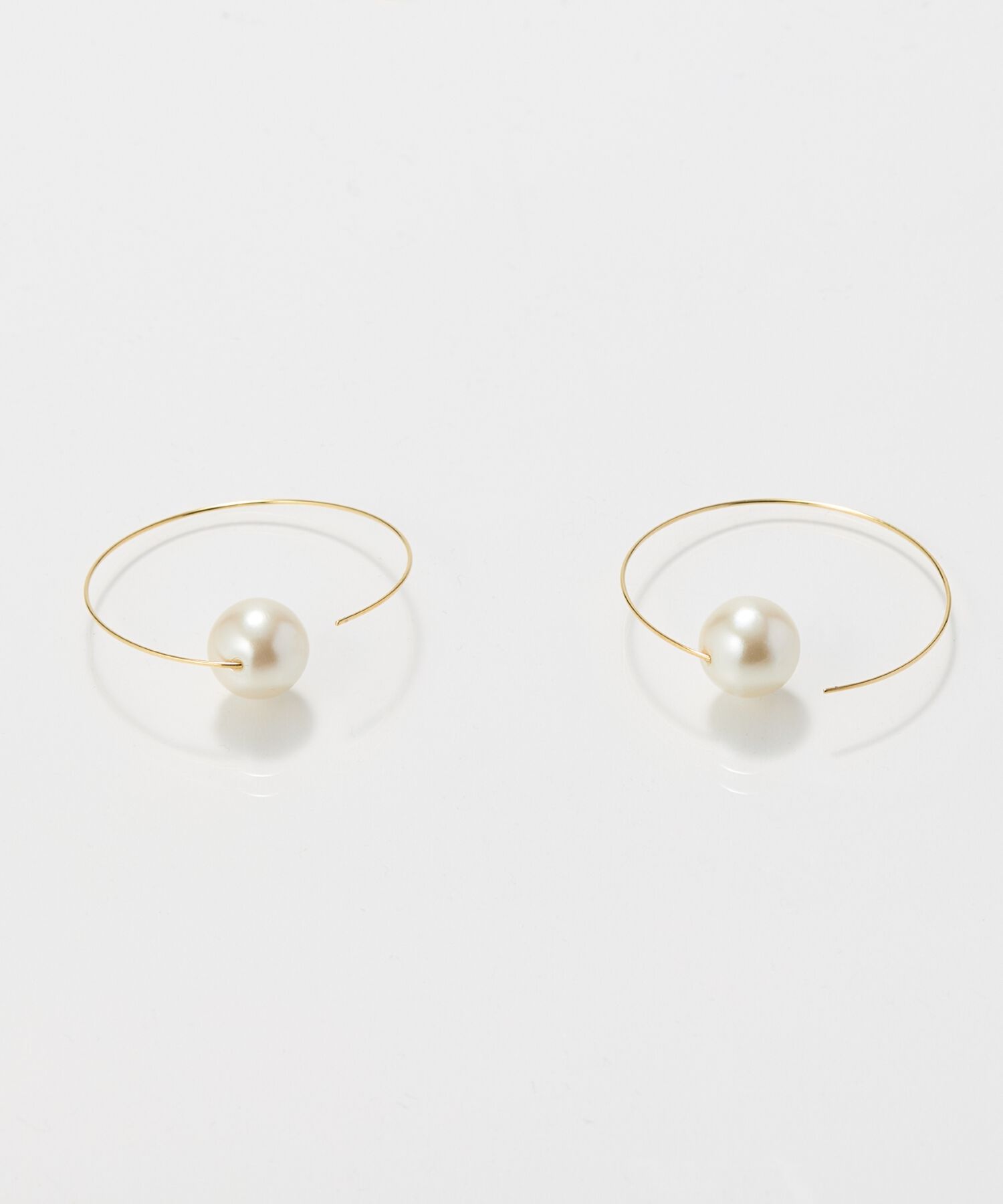 Phoebe「【金属アレルギー対応】ビッグサークルパールピアス/ニッケルフリー/大ぶり/存在感◎/主役級」|ピアス|