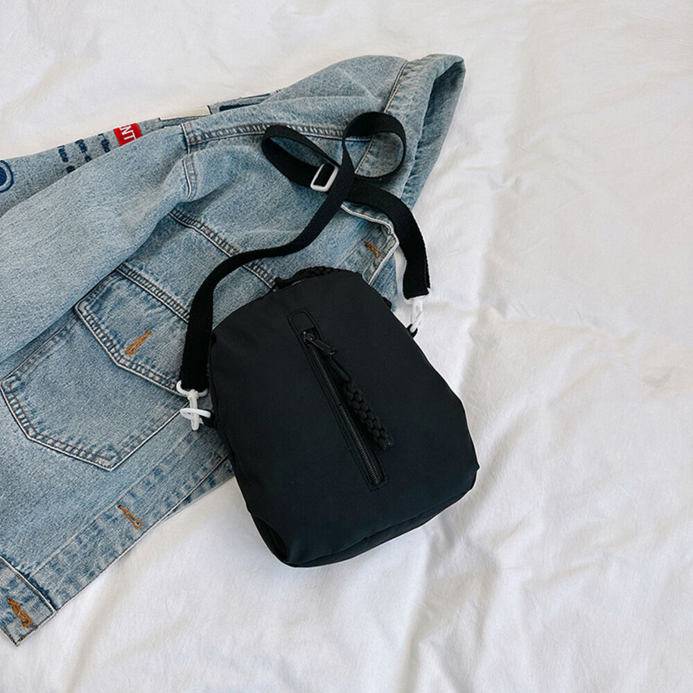 BACKYARD FAMILY「痛バッグ ぬいバッグ ショルダーバッグ 通販 ポーチ 痛バ 小さめ バック カバン 鞄 ショルダー」|ショルダー・メッセンジャー|ブラック1