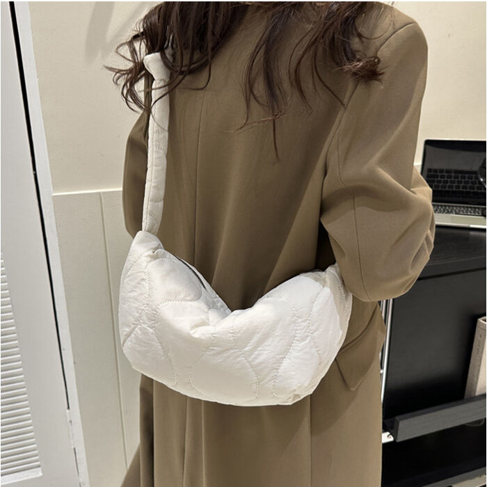 BACKYARD FAMILY「ショルダーバッグ キルティングバッグ 軽量 通販 ショルダーバック ショルダー 肩掛け 斜めかけ」|ショルダー・メッセンジャー|