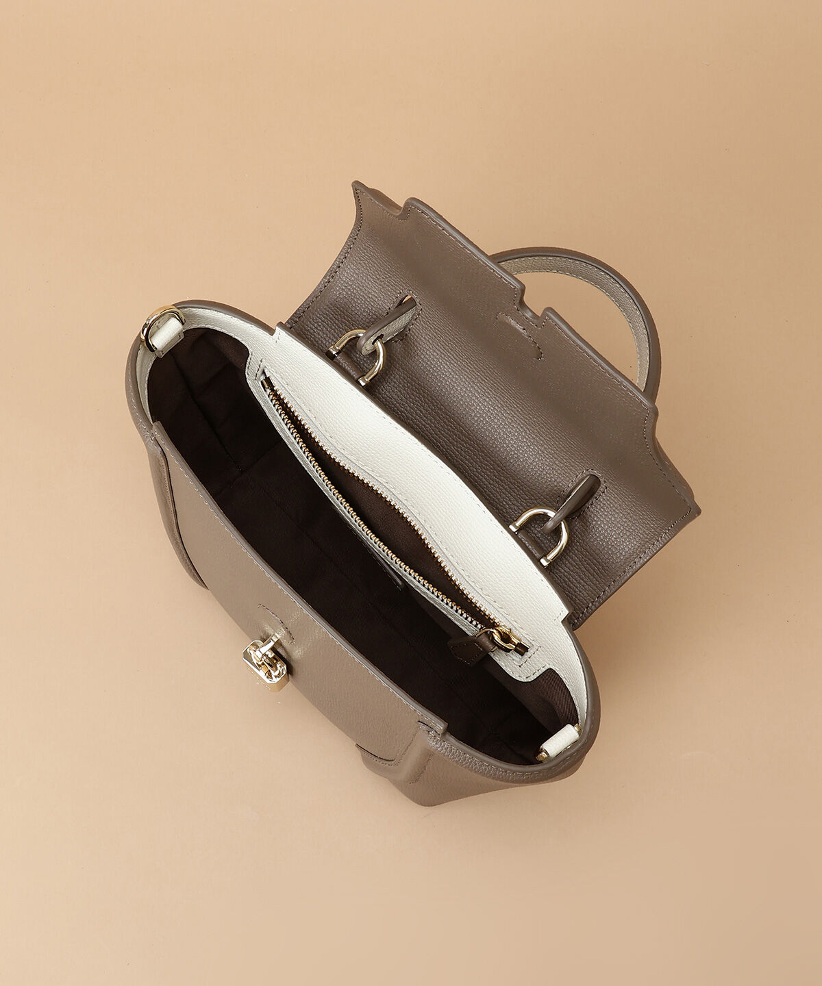 Samantha Thavasa「カッティングデザイン ワンハンドルバッグ」|トートバッグ|