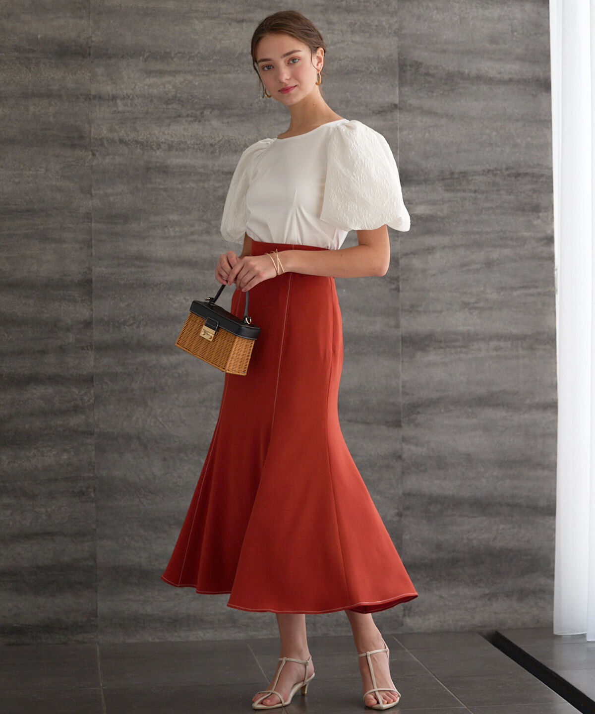 アンドクチュール「ビットベルト付きナロースカート」|フレア|オレンジ