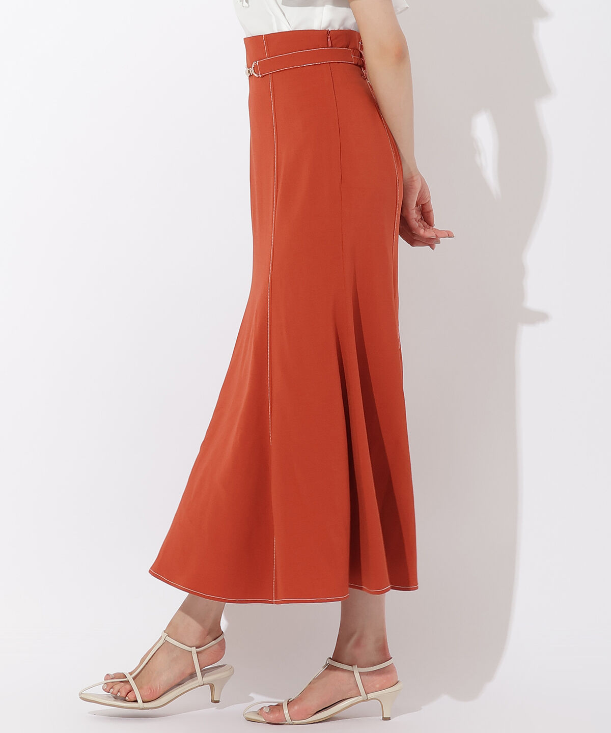 アンドクチュール「ビットベルト付きナロースカート」|フレア|