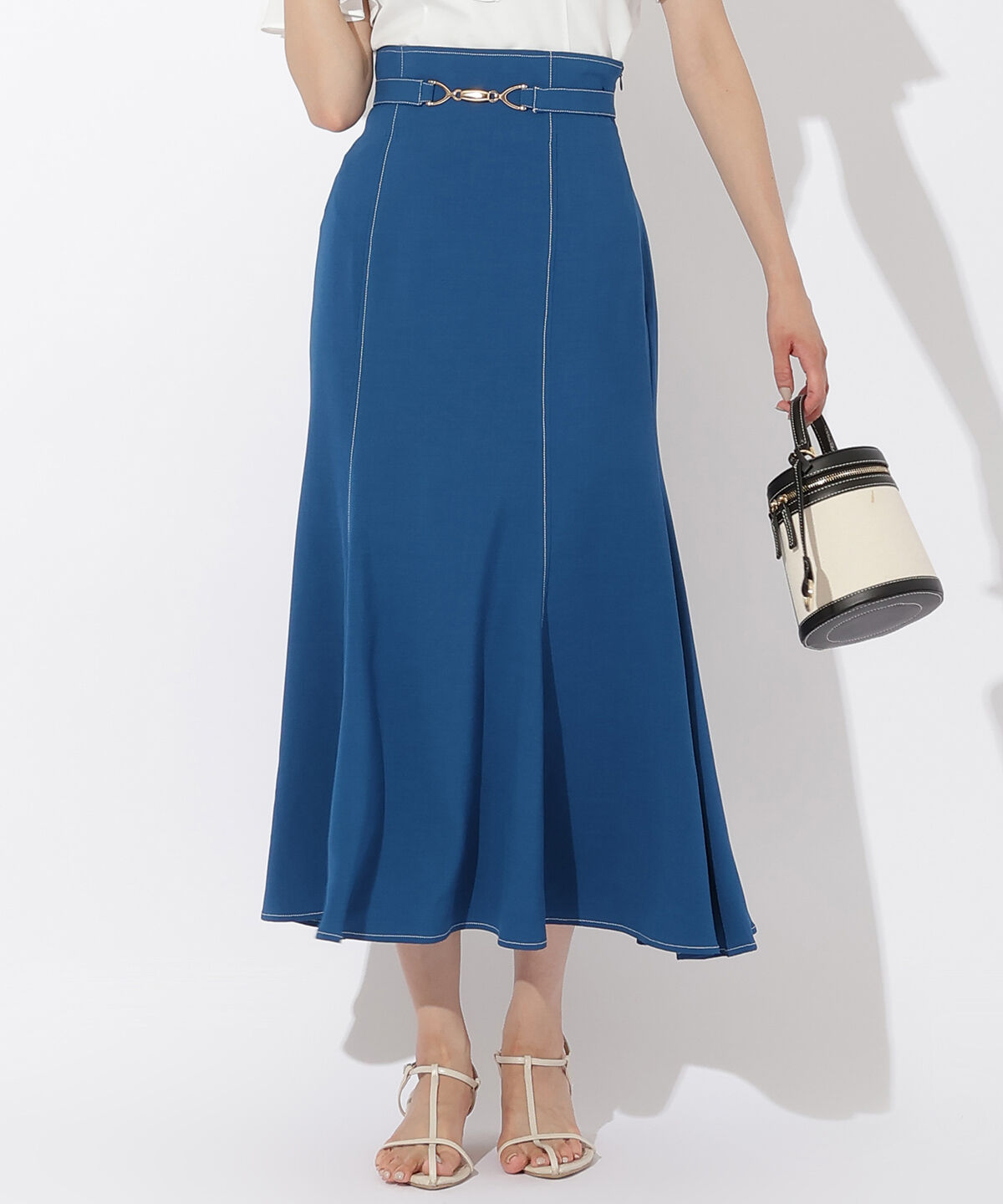 アンドクチュール「ビットベルト付きナロースカート」|フレア|