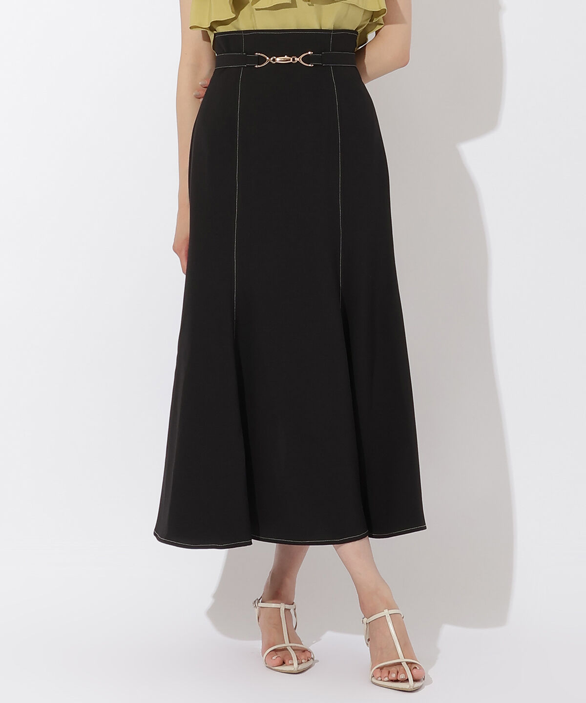 アンドクチュール「ビットベルト付きナロースカート」|フレア|