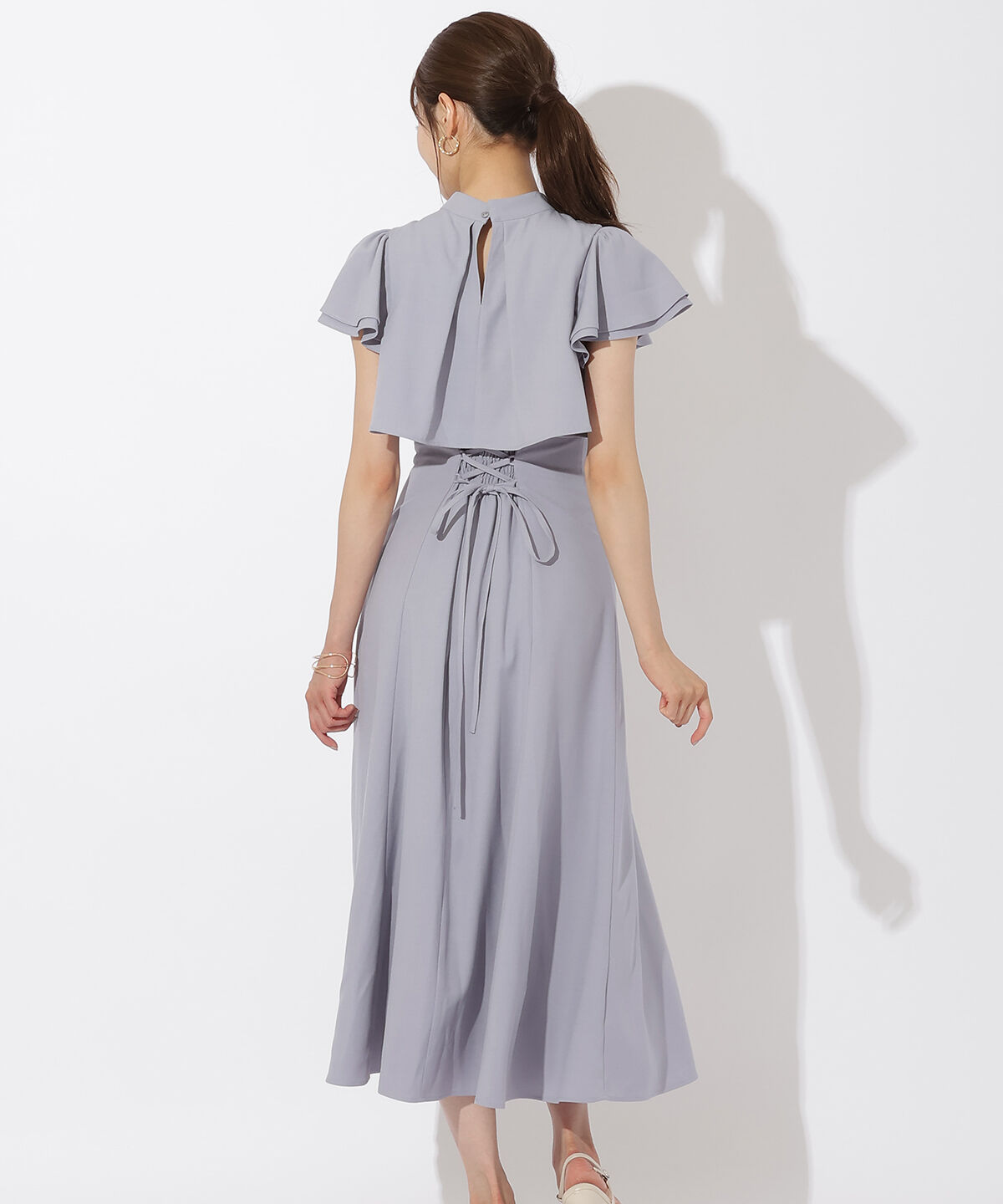 アンドクチュール「フリルケープ風ワンピース」|ワンピース|