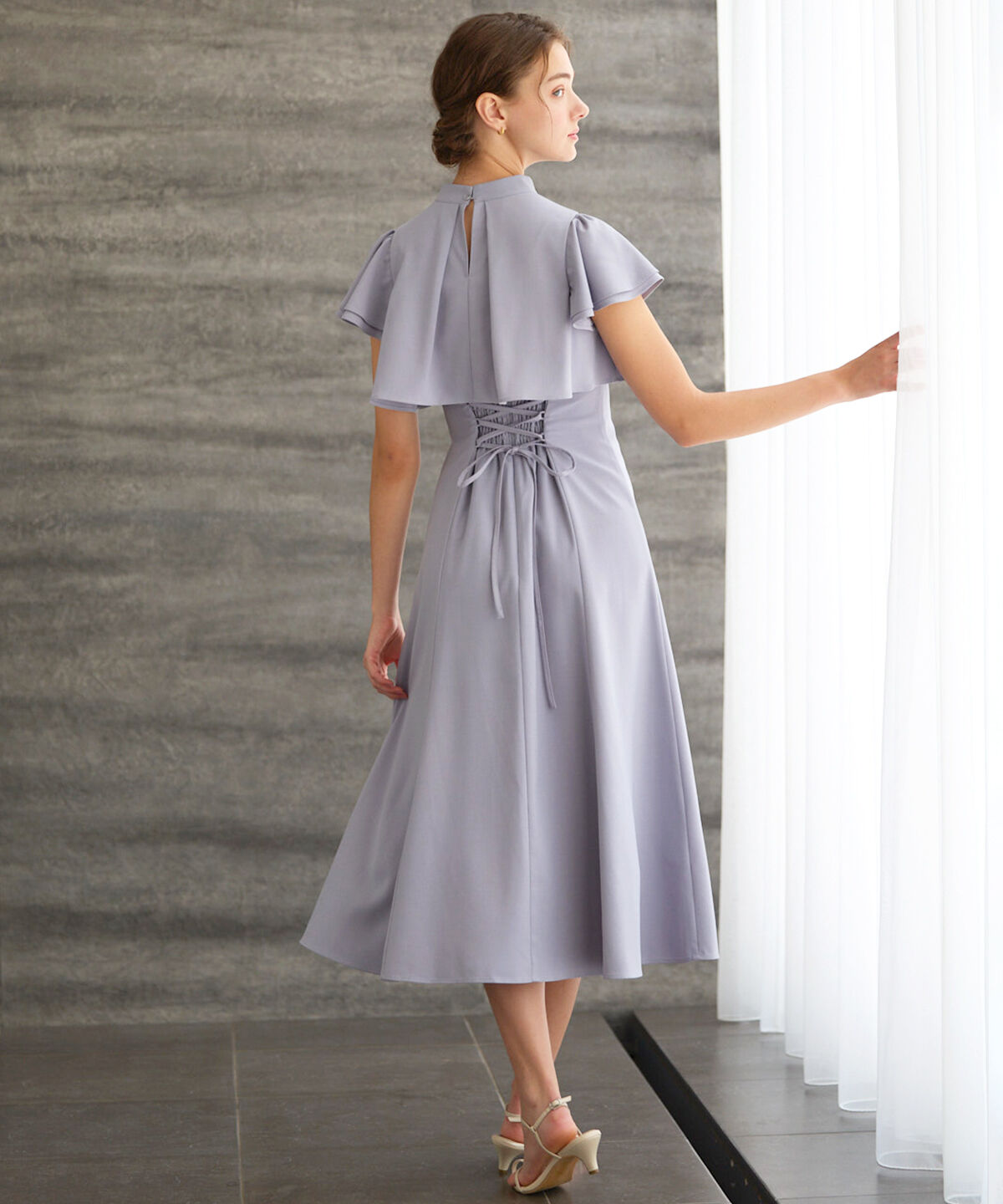 アンドクチュール「フリルケープ風ワンピース」|ワンピース|