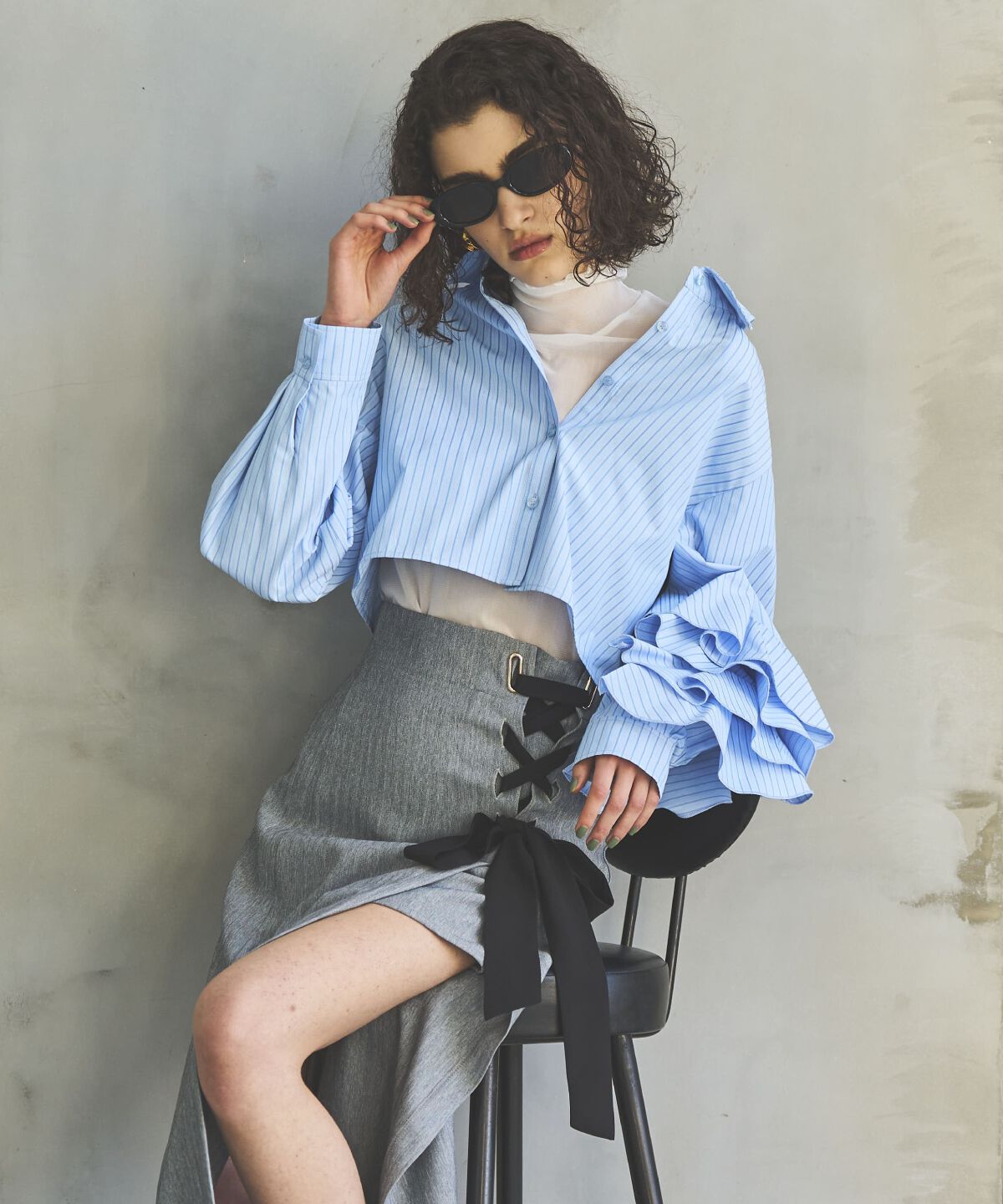 アンドクチュール「ストライプアシメフリルクロップドシャツ」|シャツ・ブラウス|