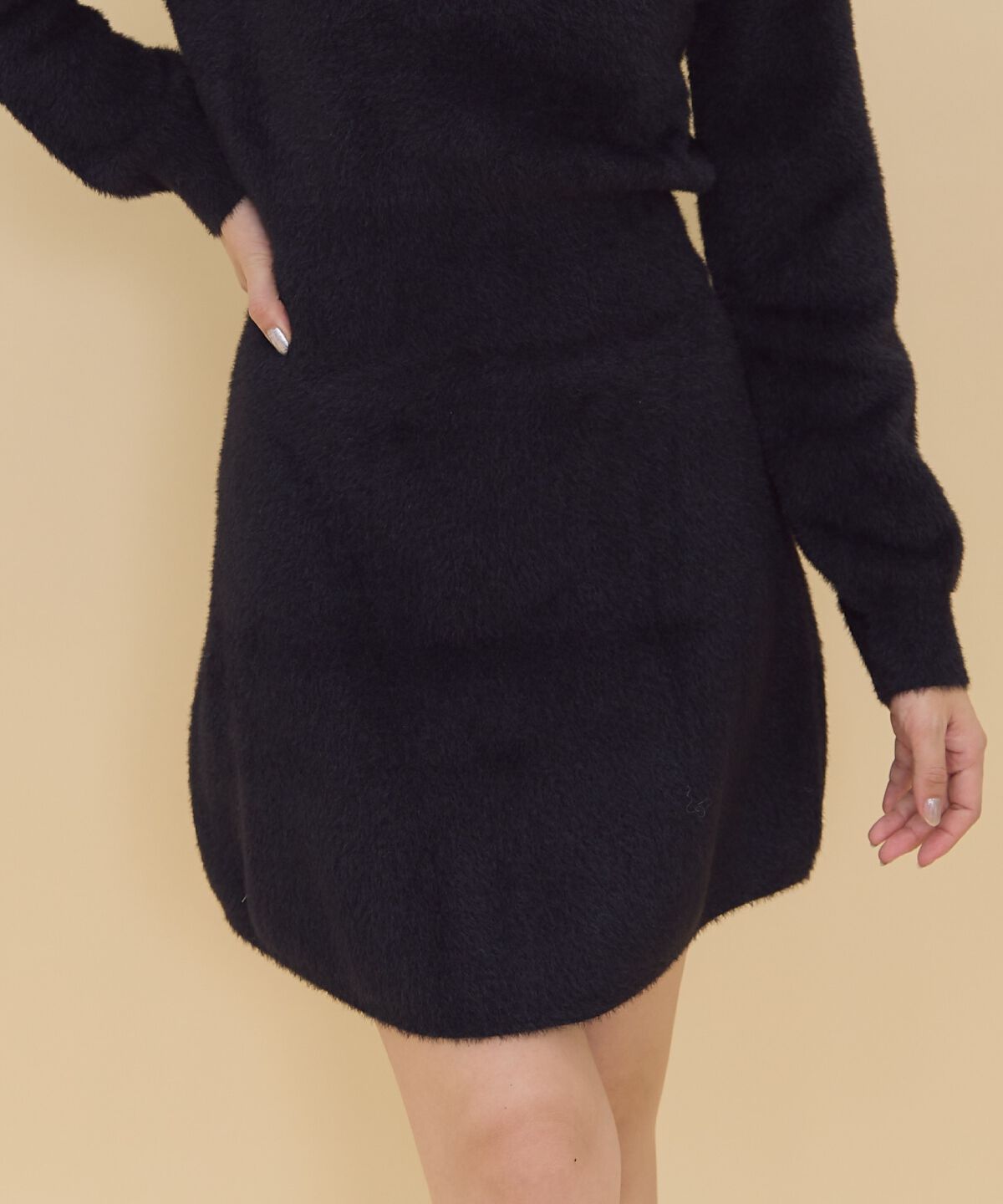 REDYAZEL「シャギーニットミニスカート」|台形|ブラック