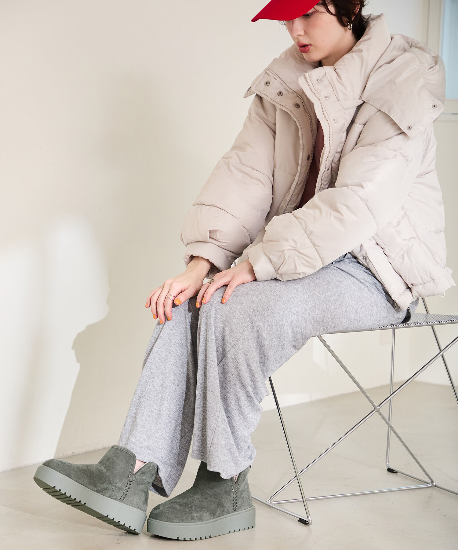 ORiental TRaffic「●2025秋冬新作●【 軽量 】 サイドスリット 厚底 ムートン ショートブーツ /51425 防寒」|ショートブーツ|