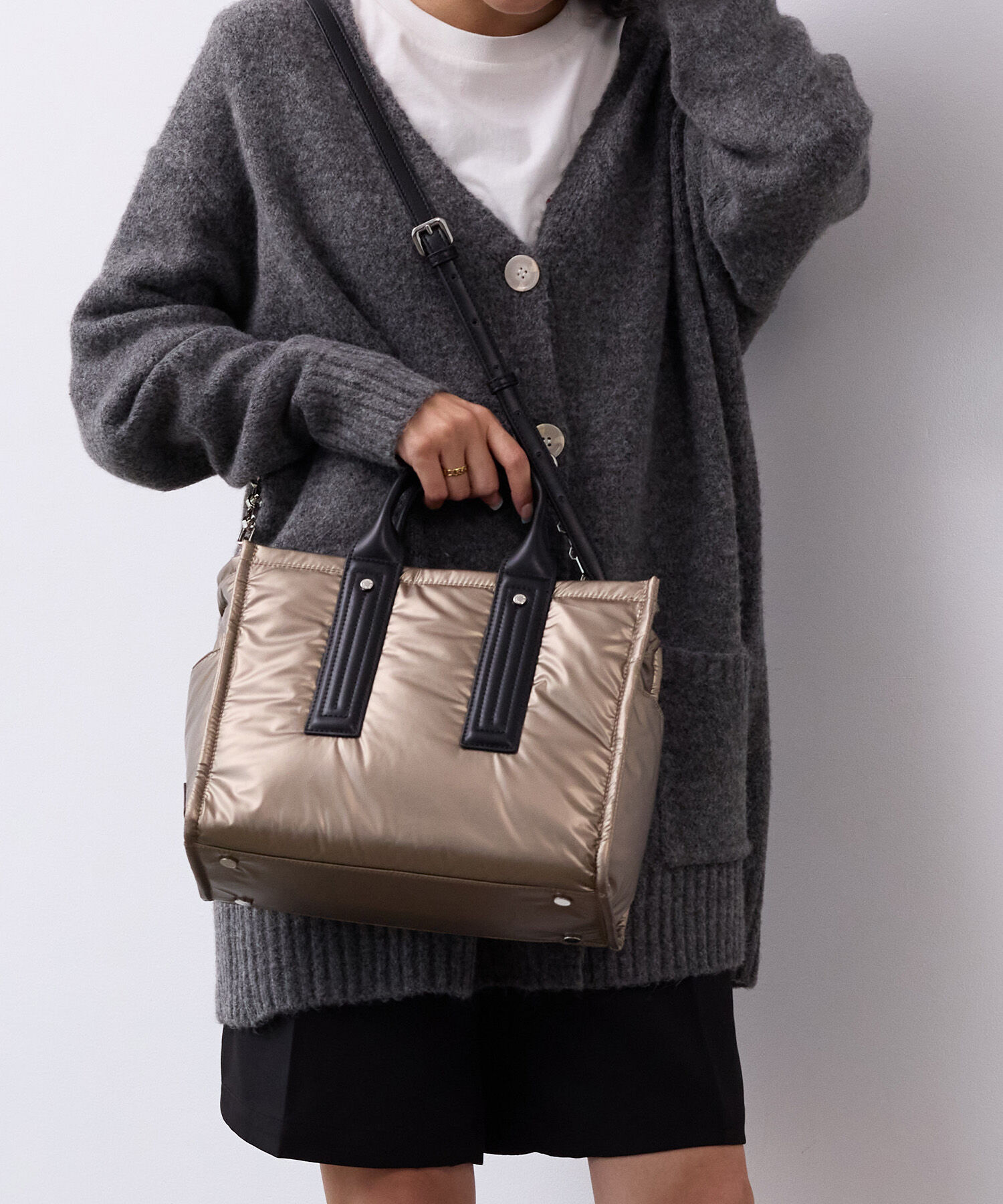 TOPKAPI TREASURE「【TREASURE TOPKAPI】メタリック パデット ショルダー付 トートバッグ」|トートバッグ|
