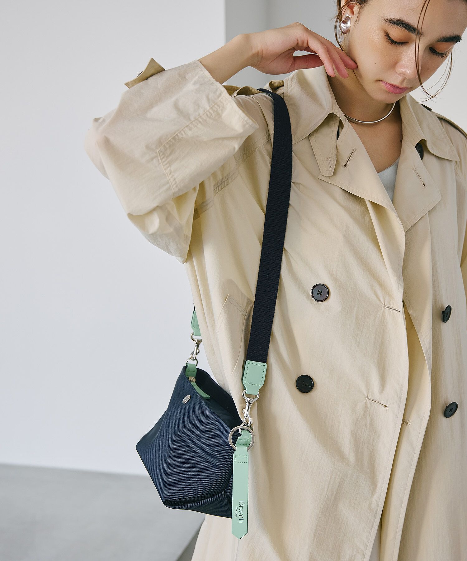 TOPKAPI BREATH「【Breath TOPKAPI】Aerial エアリアル ナイロン カラーストラップ付き ショルダーバッグ /軽量」|ショルダー・メッセンジャー|