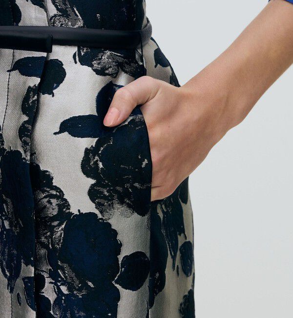 TOMORROWLAND collection「【WEB先行予約】フラワージャカード サイドベントIラインスカート」|タイト|