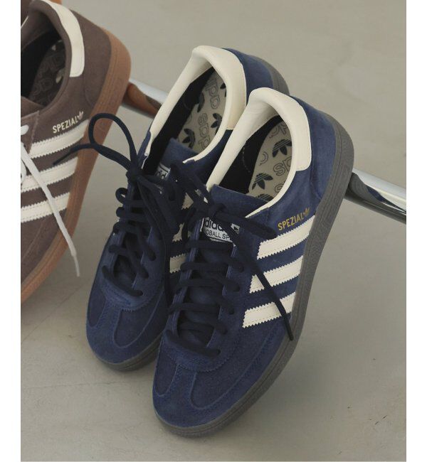 SLOBE IENA「adidas/アディダス HANDBALL SPEZIAL IF6490/IF7087」|スニーカー|ネイビー