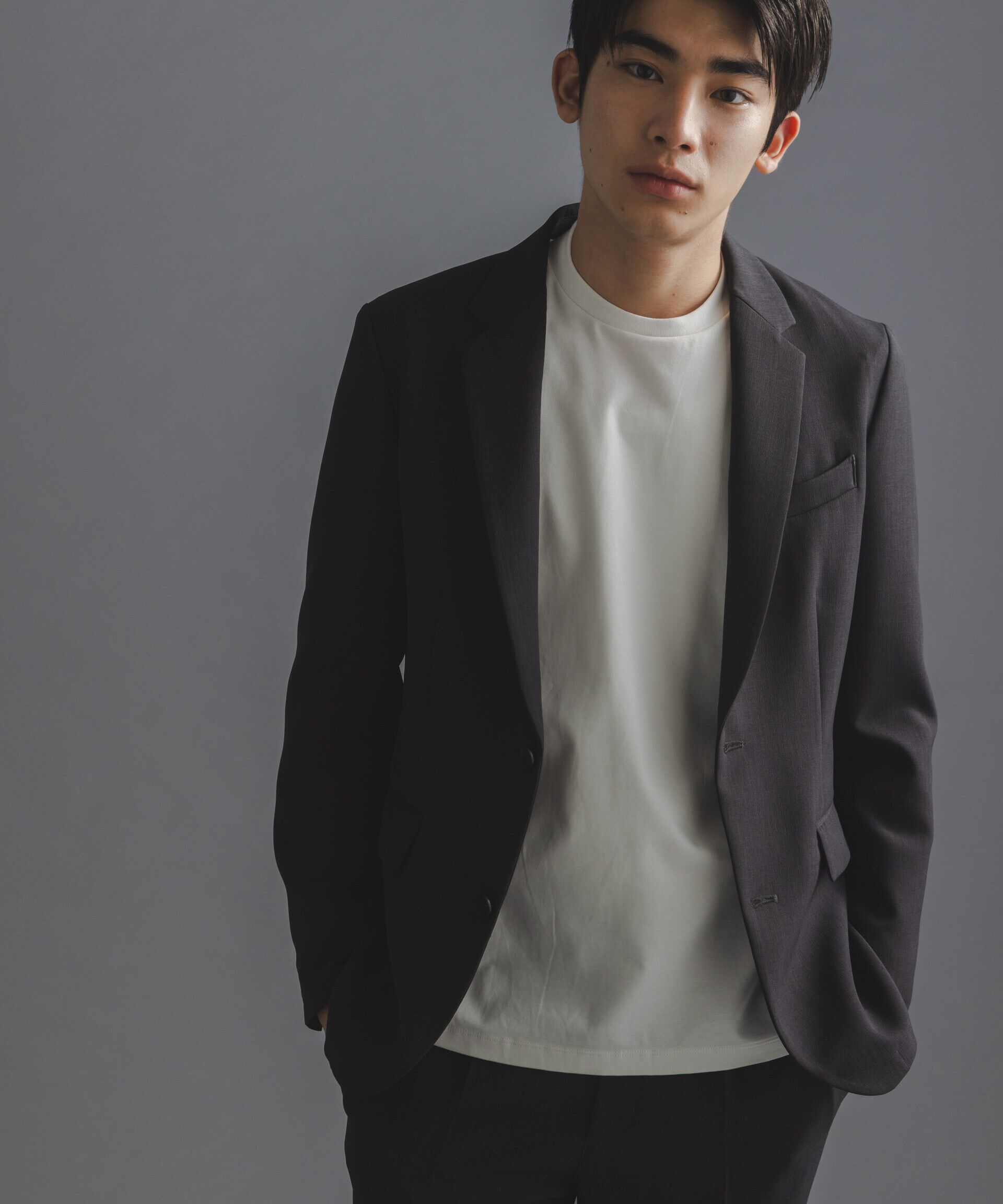 nano･universe「｢Damerino｣Reflax(R) ダブルクロスウェザーセットアップ」|スーツ|