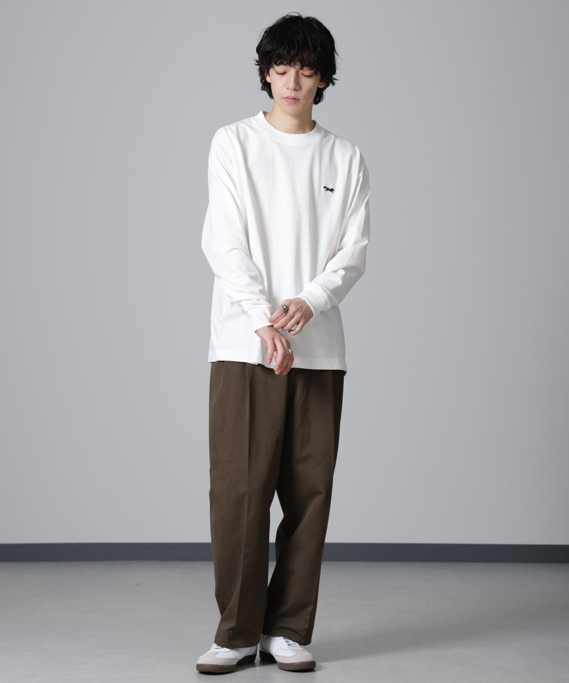 nano･universe「PENNEYS BLACK ワンポイントTシャツ長袖」|Tシャツ・カットソー|