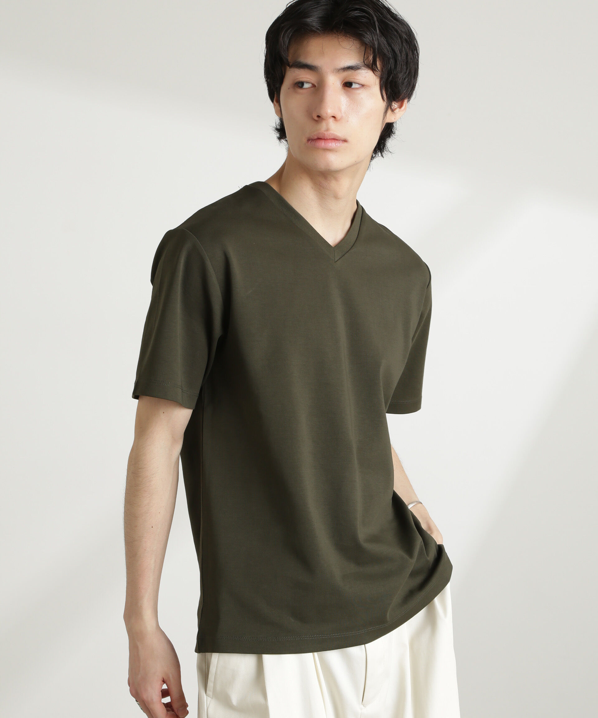 nano･universe「ダブルスムースVネックTシャツ 半袖」|Tシャツ・カットソー|