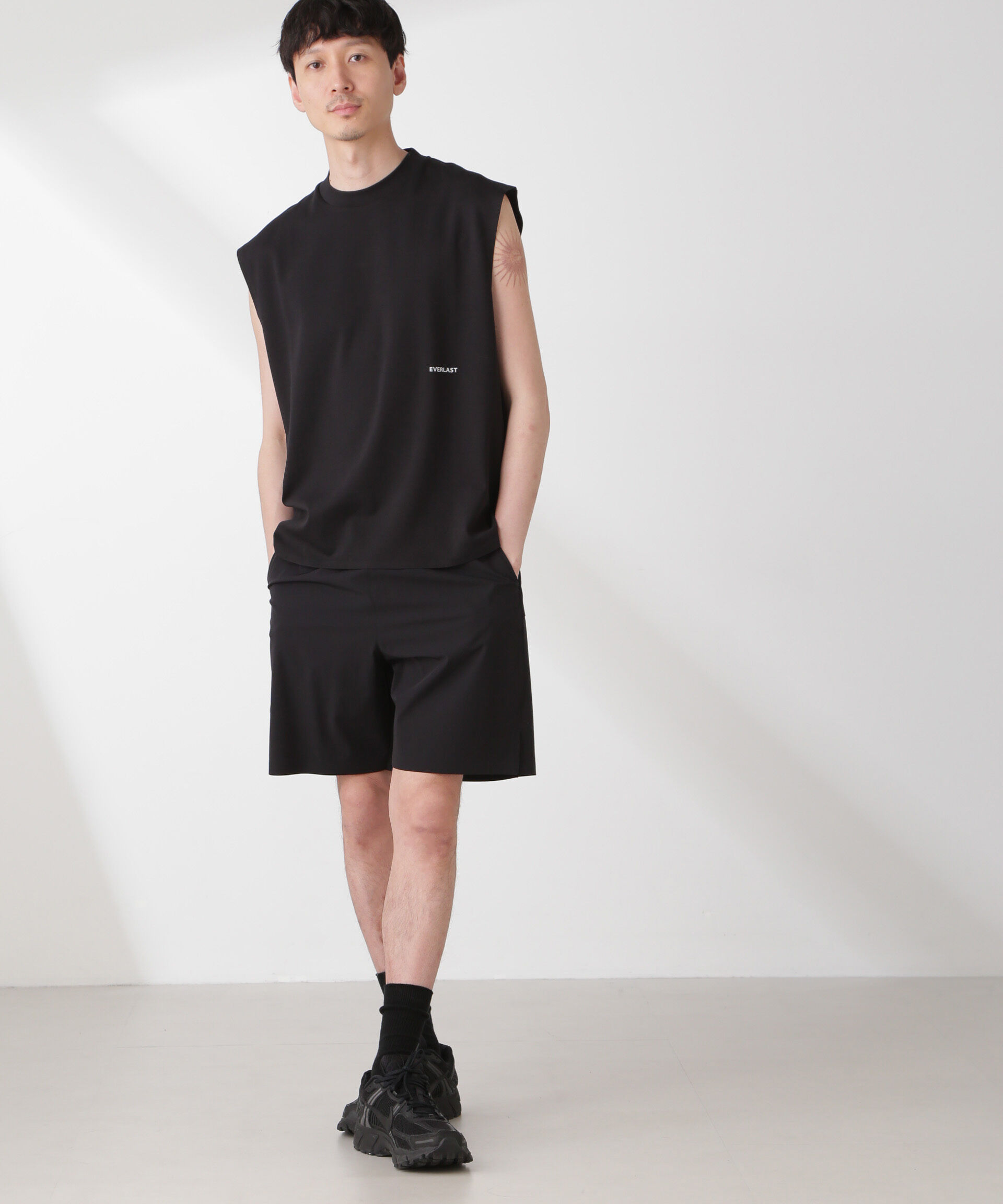 nano･universe「｢EVERLAST｣ テクニカルナイロンショーツ」|チノ|