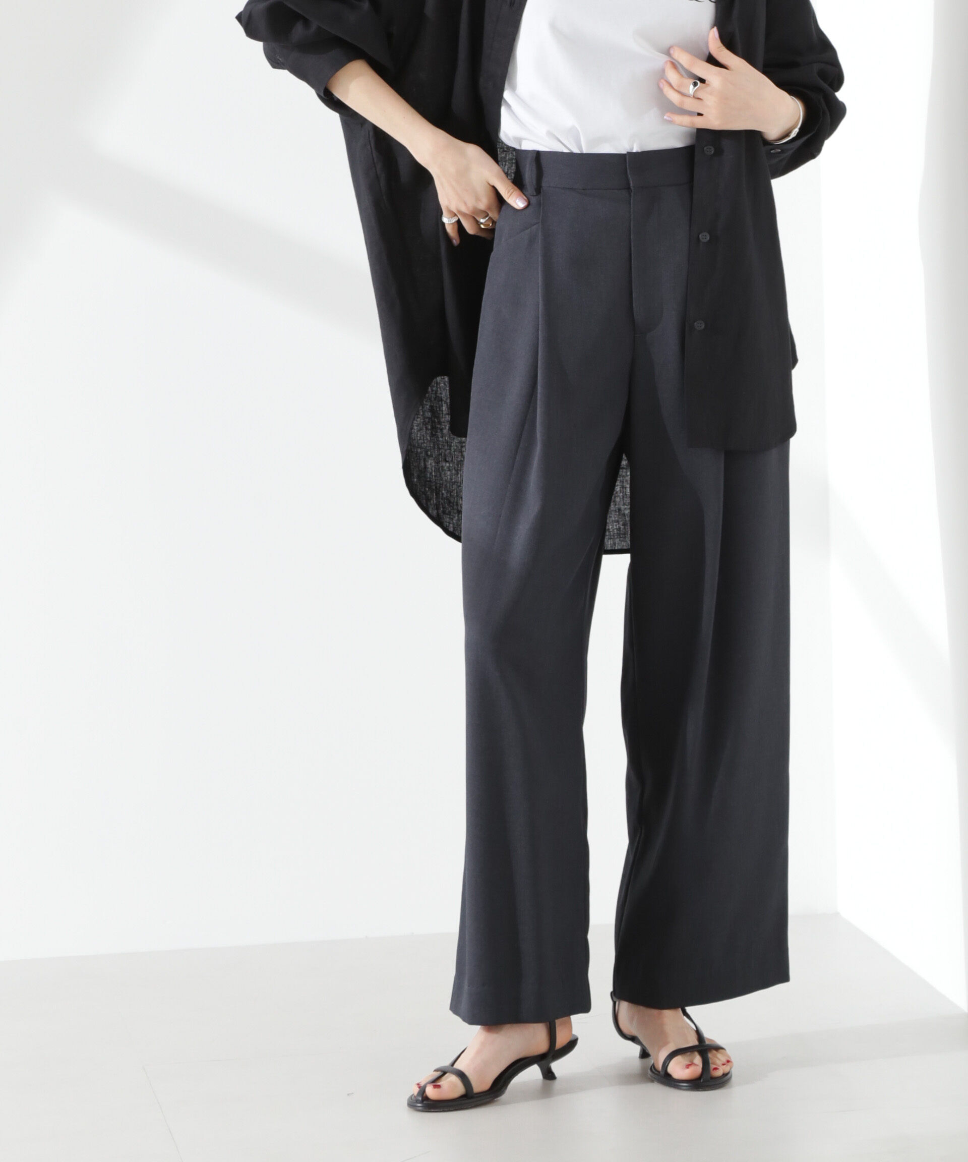 nano･universe「クリスピーツイルタックワイドパンツ(セットアップ可)」|チノ|