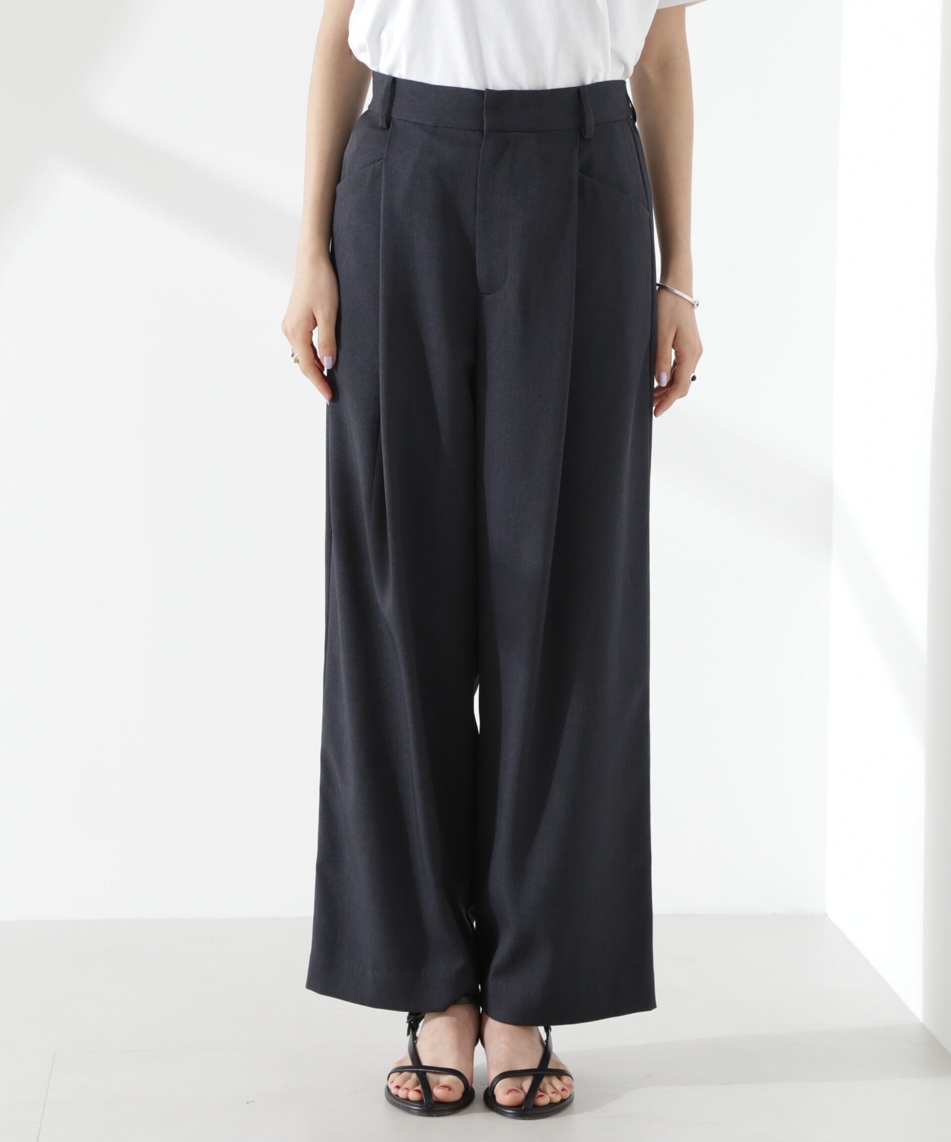 nano･universe「クリスピーツイルタックワイドパンツ(セットアップ可)」|チノ|