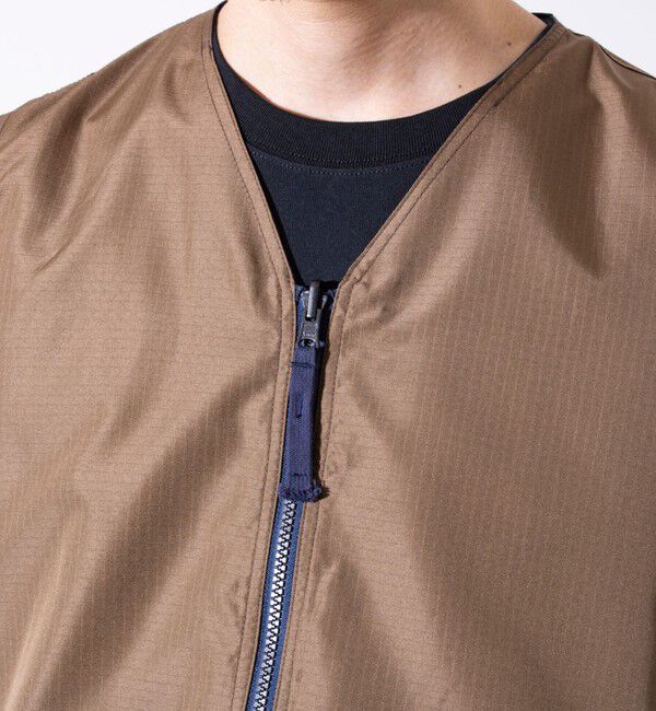 GLOSTER「【TAION/タイオン】ミリタリー Ripstop  Vネックジップリバーシブルベスト ユニセックス」|ベスト・ジレ|