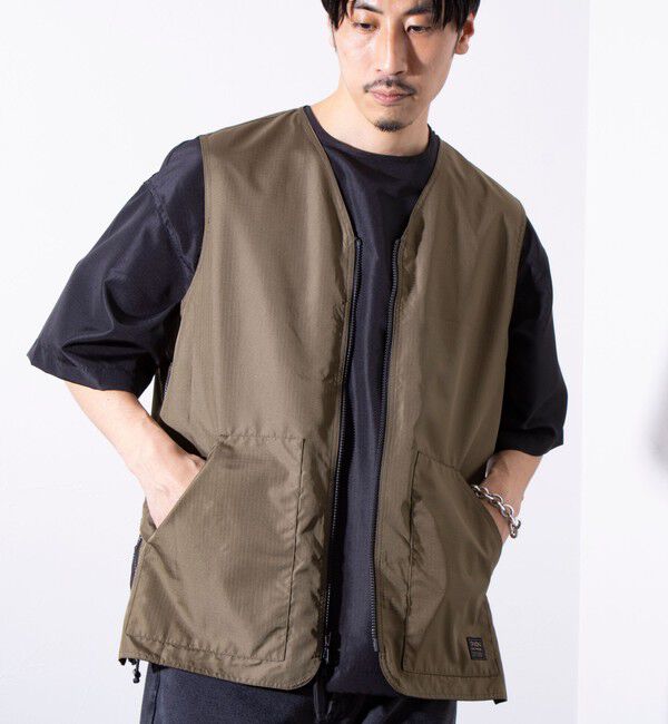 GLOSTER「【TAION/タイオン】ミリタリー Ripstop  Vネックジップリバーシブルベスト ユニセックス」|ベスト・ジレ|