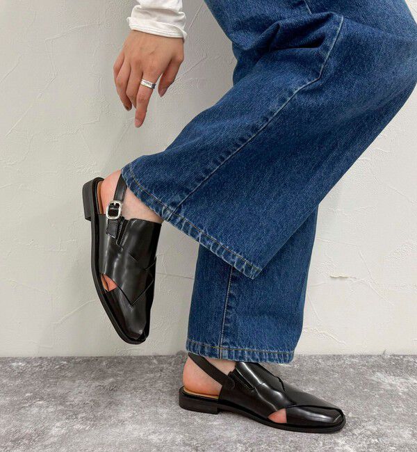 fredy emue「【REMME/レメ】レザークロス編みバックストラップシューズ」|サンダル|ブラック