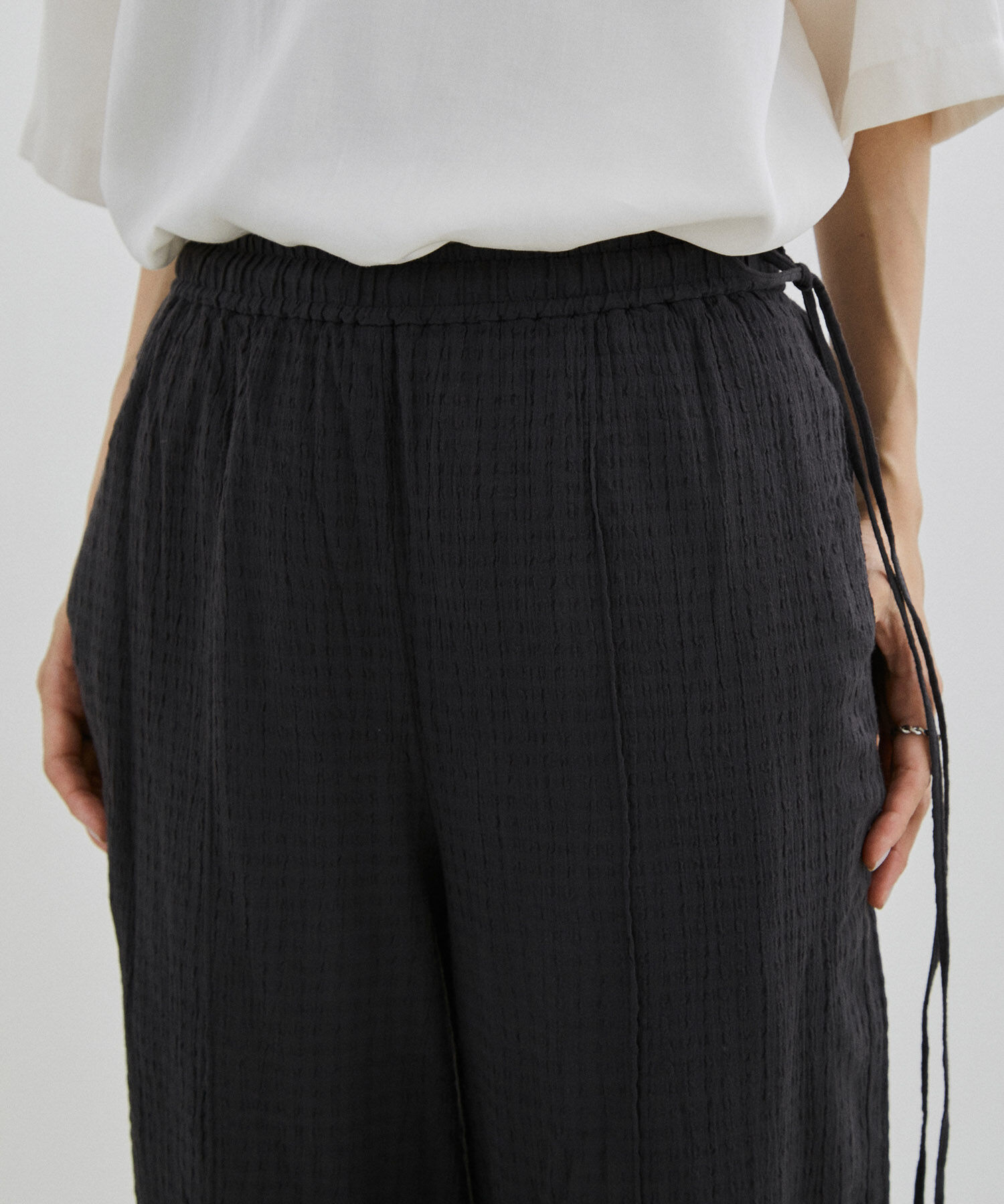 SALON adam et rope'「【NIPPON CULTURE】高島ちぢみサイドスリットイージーパンツ」|その他|