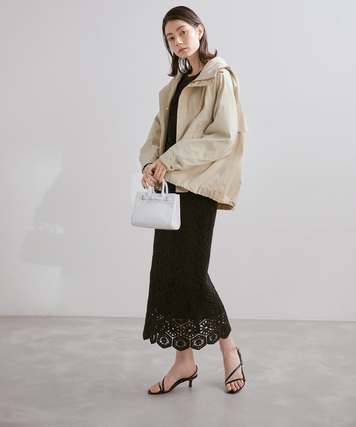 ROPE「【一部直営店舗・WEB限定】リアルレザーナローベルトミニバッグ」|ハンドバッグ|