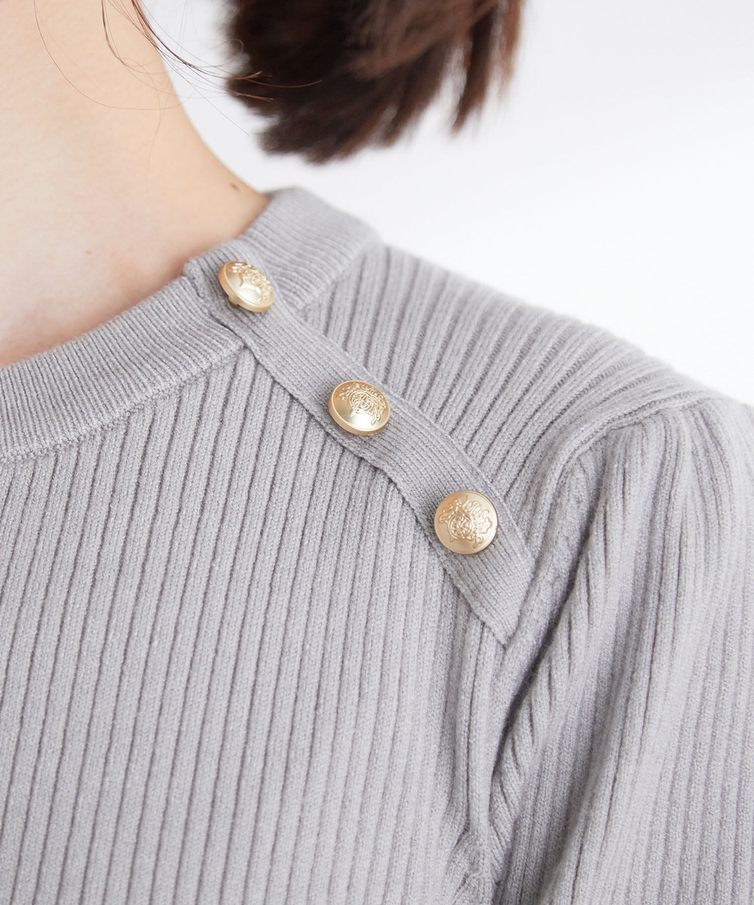 VIS「袖コンシャスきらっとメタル釦リブプルオーバー」|ニット・セーター|