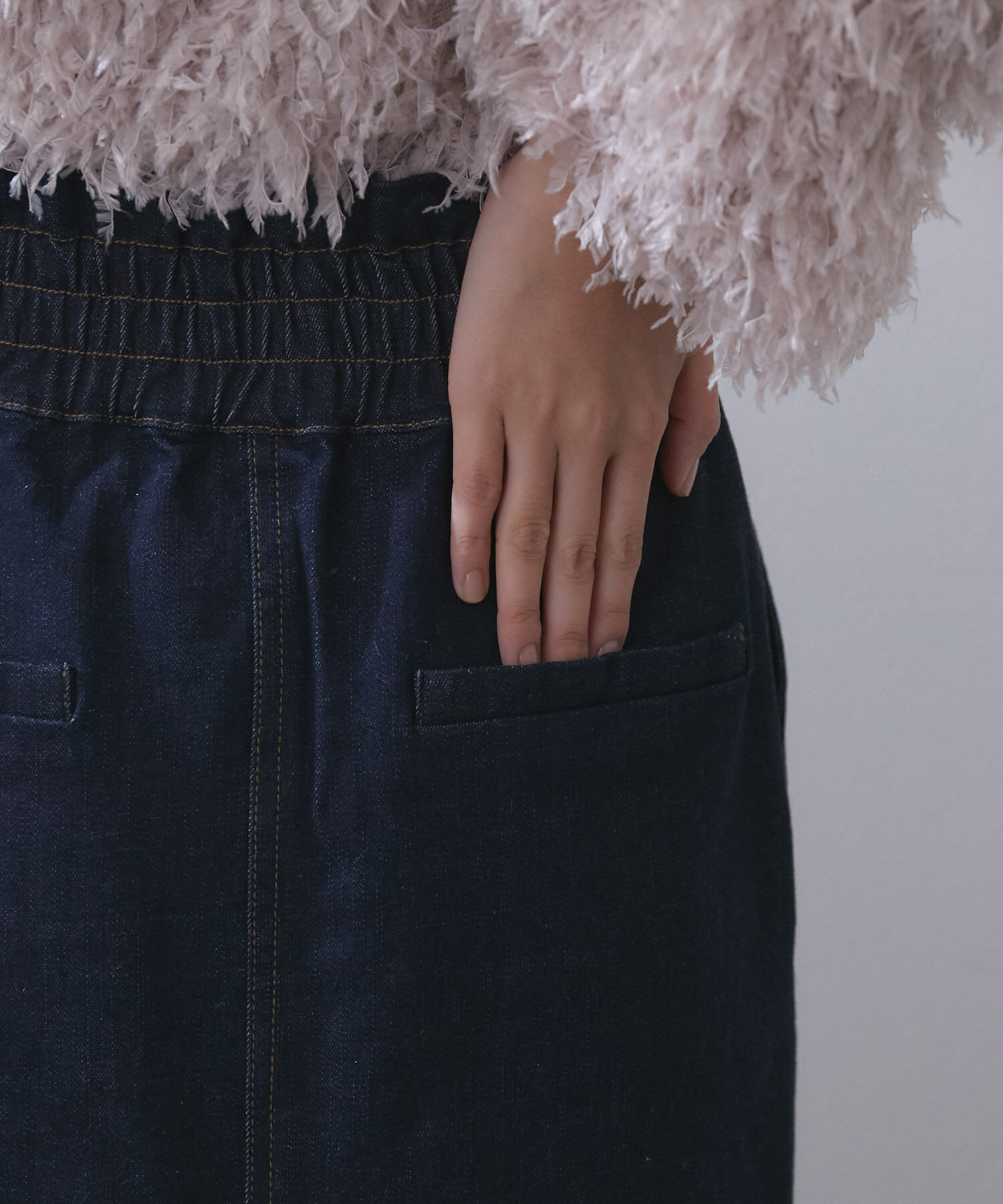 vis-a-vis「【WEB限定】【追加生産】ストレッチ性抜群。デニムIラインハイウェストスカート」|スカート|