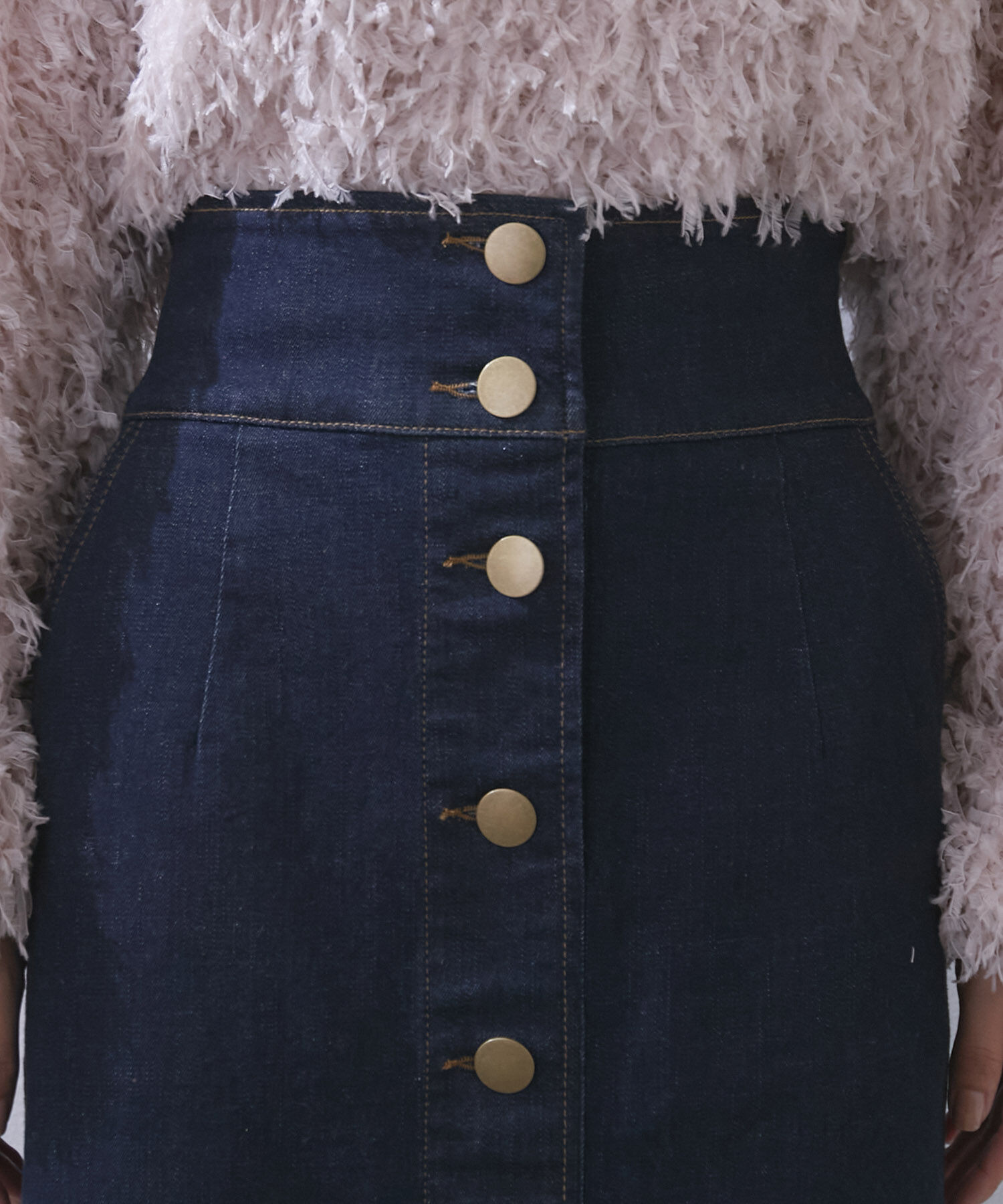 vis-a-vis「【WEB限定】【追加生産】ストレッチ性抜群。デニムIラインハイウェストスカート」|スカート|