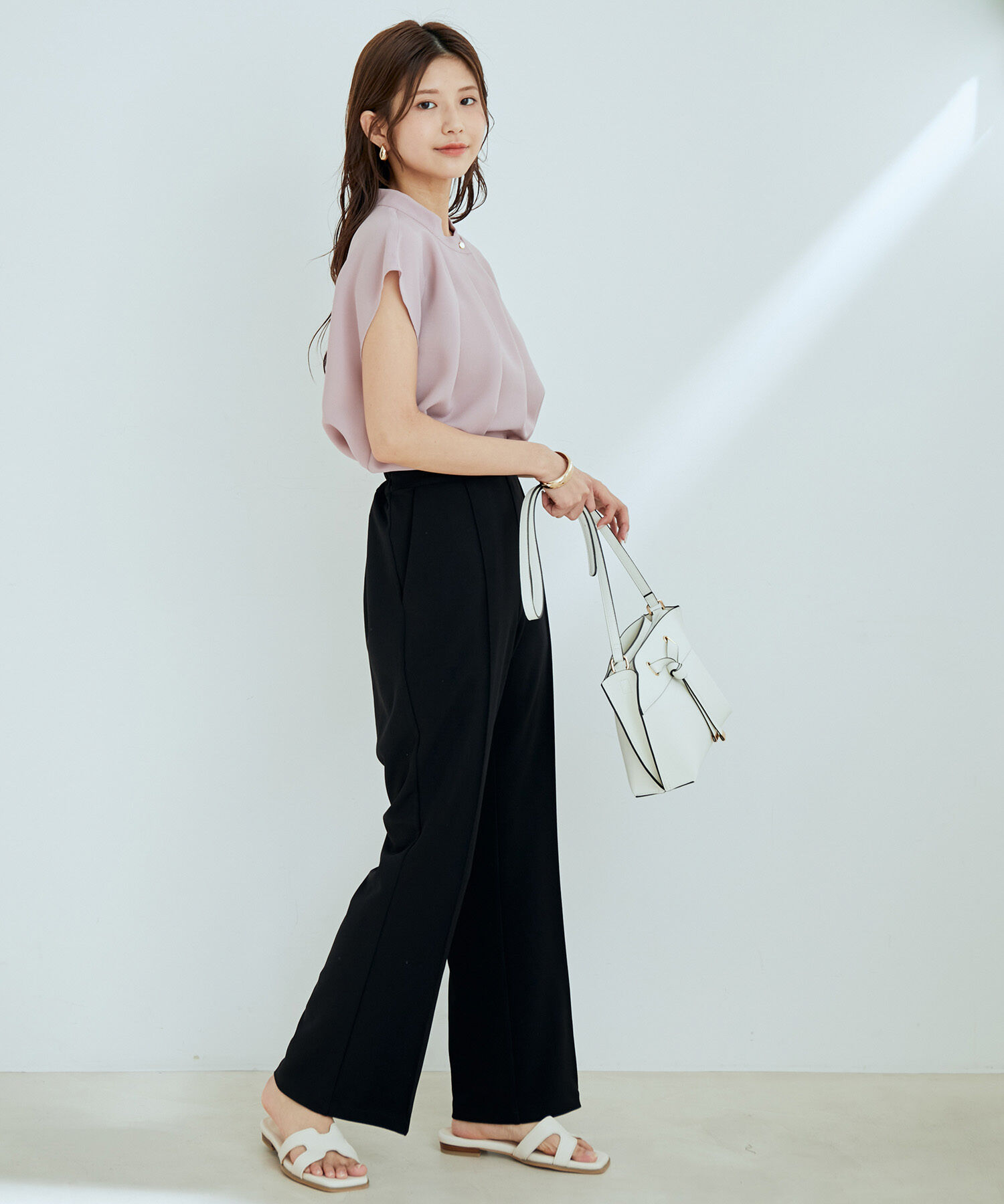 vis-a-vis「【WEB限定】【SET】フレンチスリーブタックブラウス＆フレアーパンツセット【sustainable】」|シャツ・ブラウス|