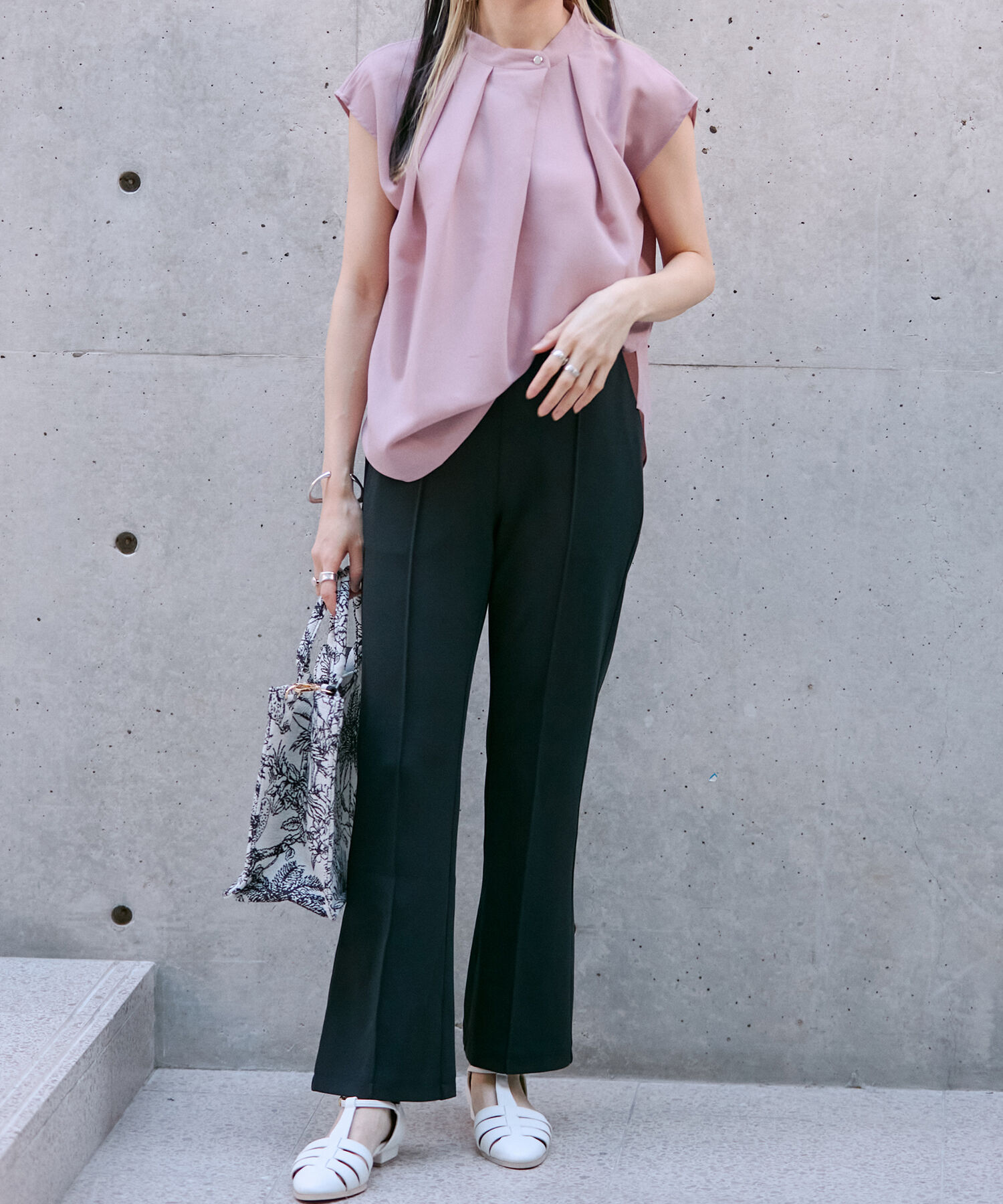 vis-a-vis「【WEB限定】【SET】フレンチスリーブタックブラウス＆フレアーパンツセット【sustainable】」|シャツ・ブラウス|