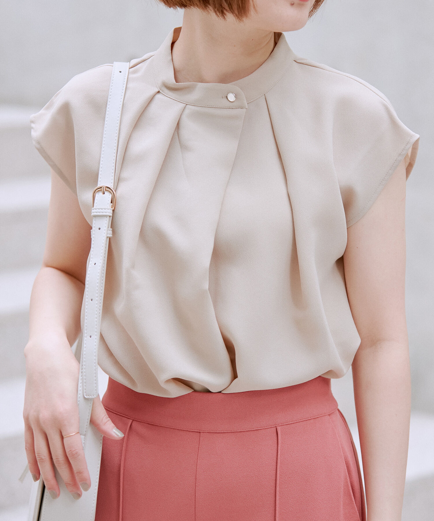 vis-a-vis「【WEB限定】【SET】フレンチスリーブタックブラウス＆フレアーパンツセット【sustainable】」|シャツ・ブラウス|