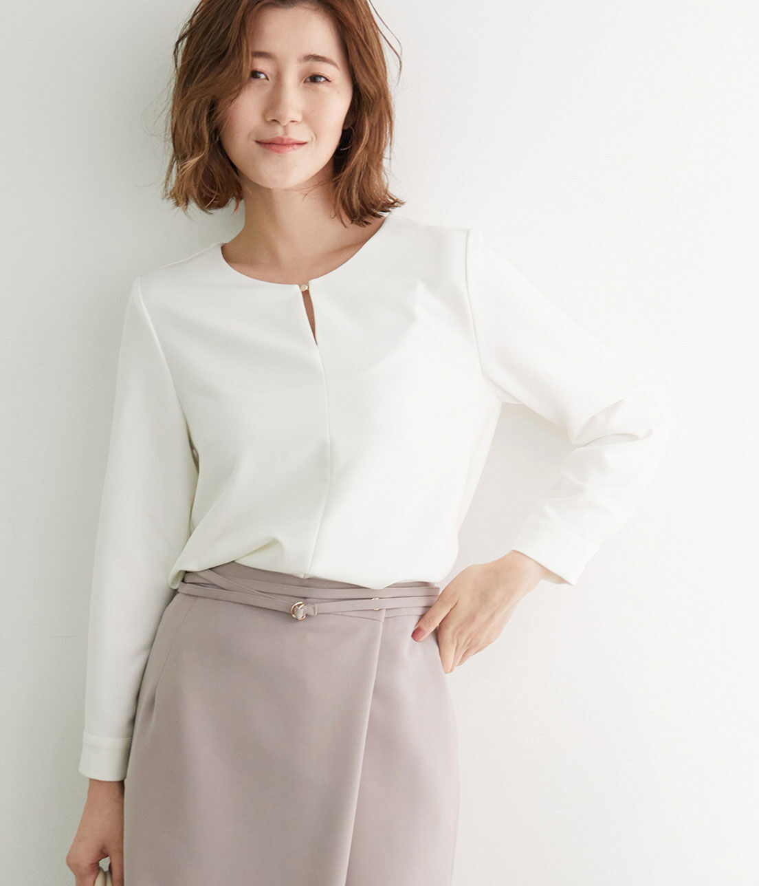 Rope&rsquo;Picnic「【360&deg;ウルトラストレッチ】【セットアップ対応】フロントホックブラウス」|シャツ・ブラウス|ホワイト(10)