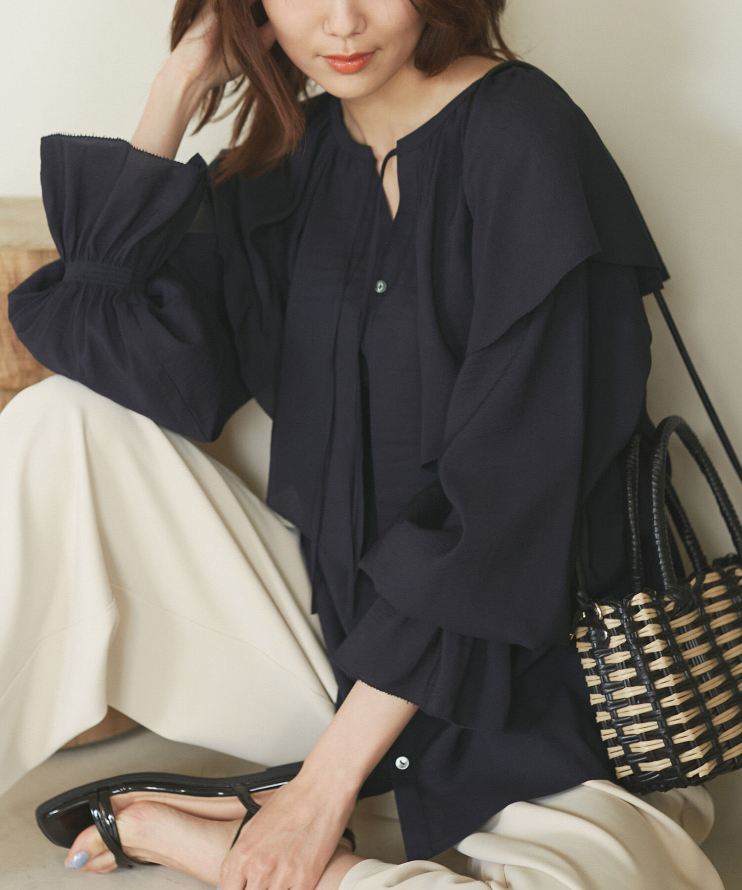 Rope&rsquo;Picnic「ラッフルカラーブラウス」|シャツ・ブラウス|ネイビー(40)