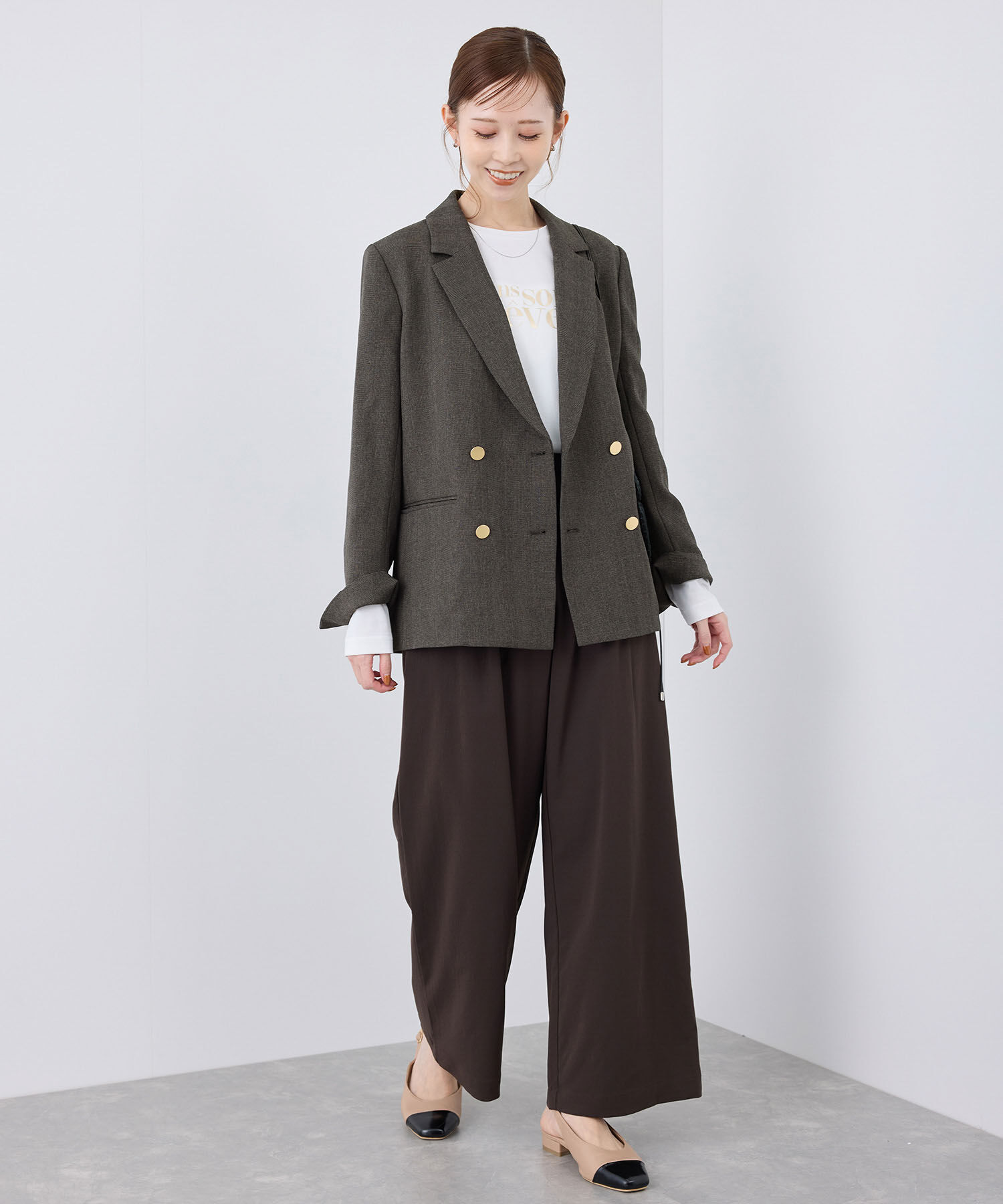 Rope&rsquo;Picnic「ウールライクサージ金ボタンジャケット(肩パットあり・総裏地)/セットアップ対応・リンクコーデ」|テーラードジャケット|