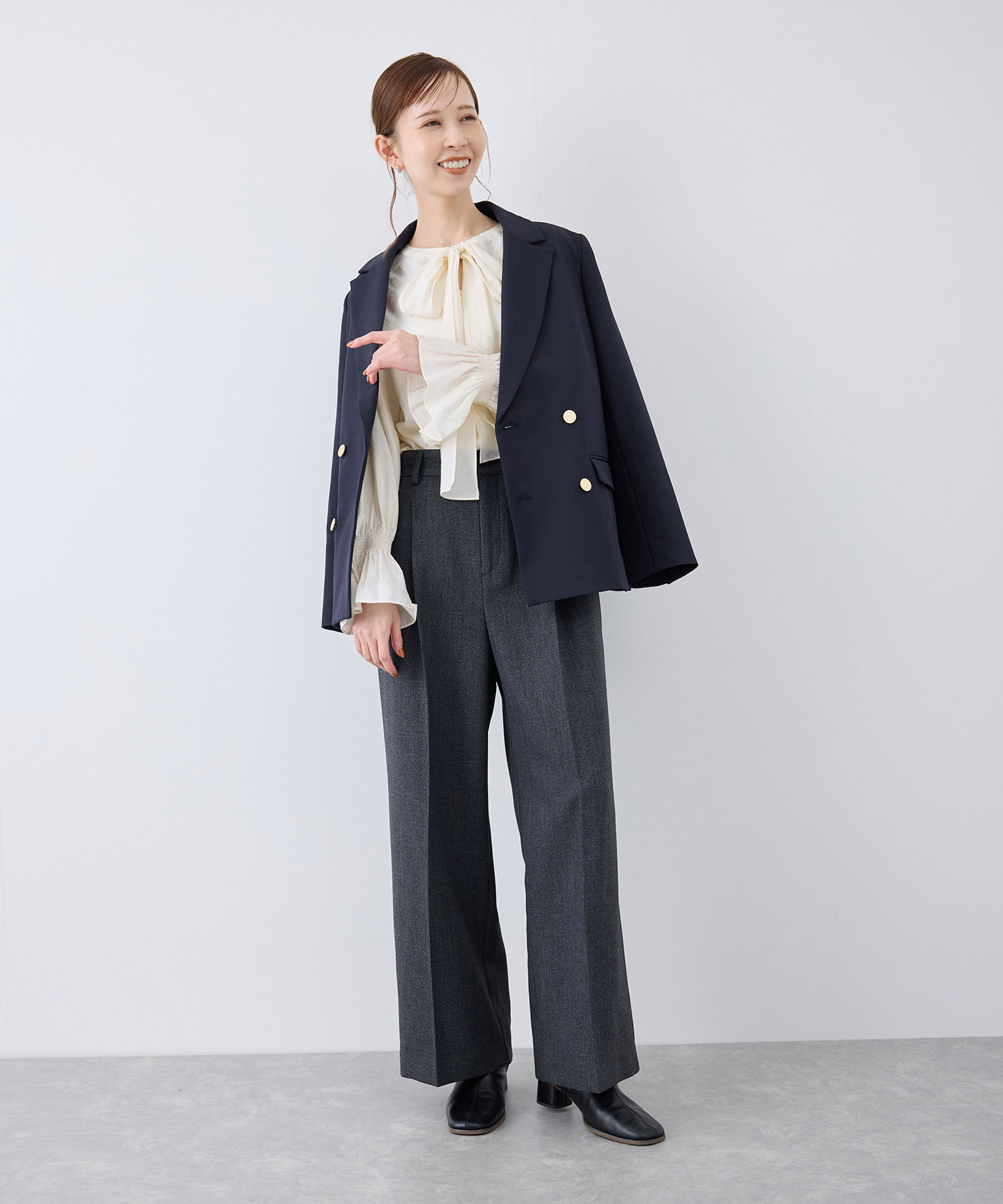 Rope&rsquo;Picnic「ウールライクサージ金ボタンジャケット(肩パットあり・総裏地)/セットアップ対応・リンクコーデ」|テーラードジャケット|