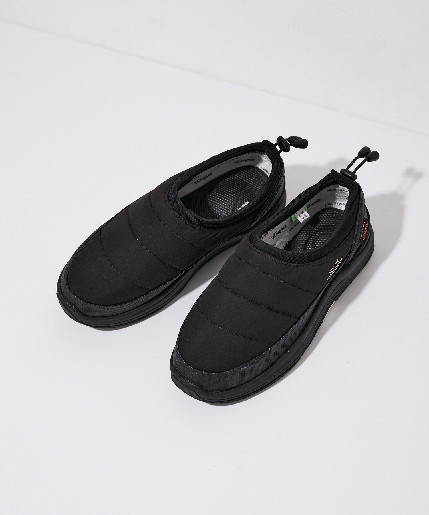 ADAM ET ROPE'「【WEB限定】【SUICOKE】PEPPER-evab」|スリッポン|ブラック(01)