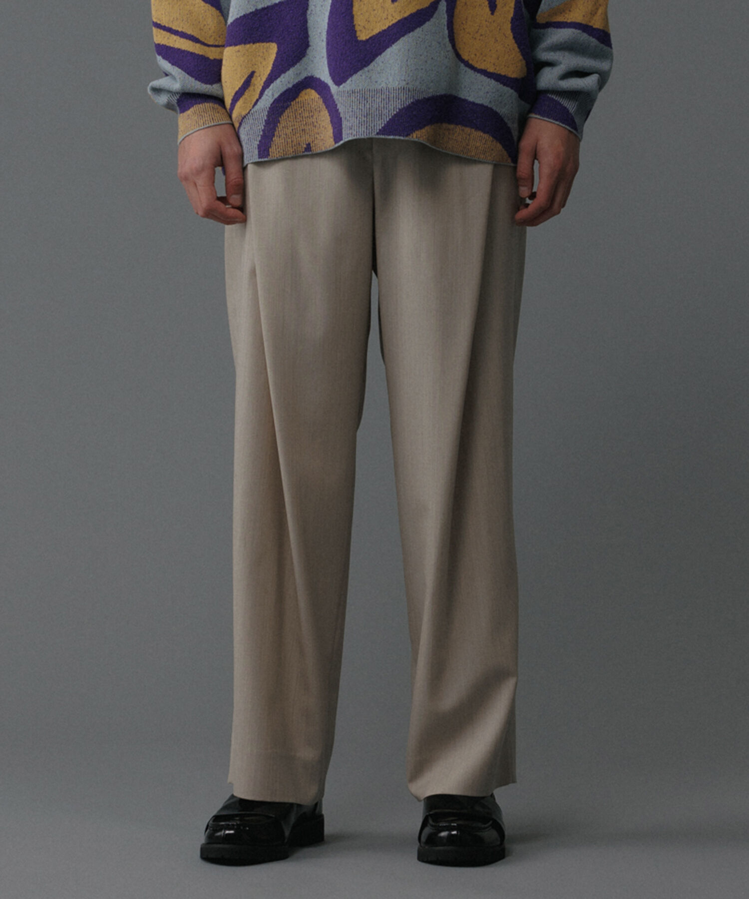 ADAM ET ROPE'「フロントプリーツ ワイド ストレート パンツ / UNISEX」|スラックス|ベージュ系(28)