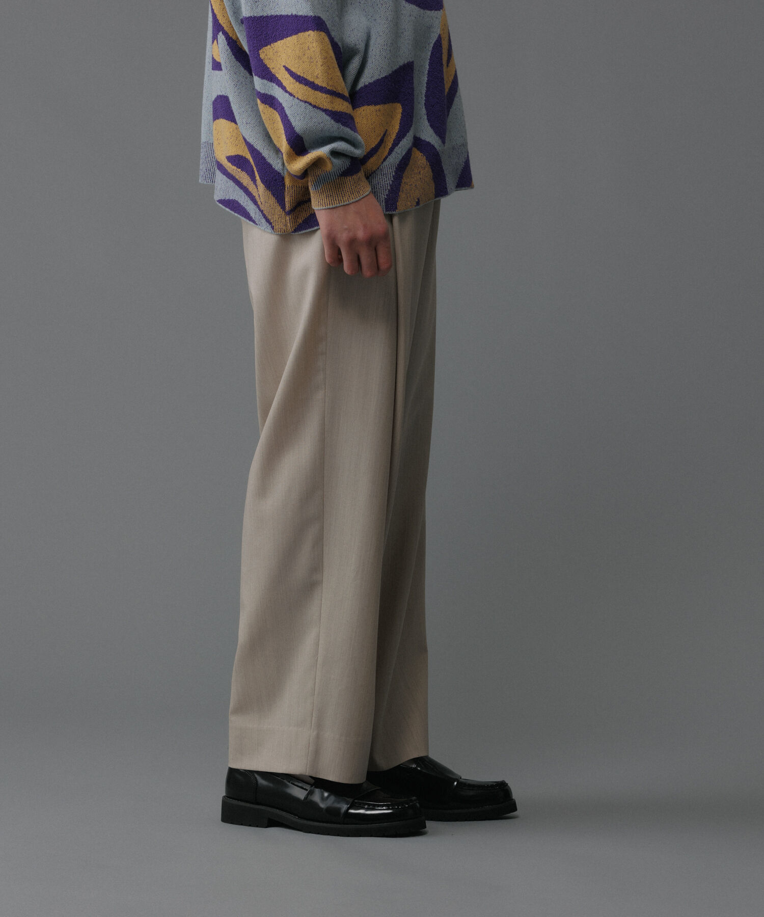 ADAM ET ROPE'「フロントプリーツ ワイド ストレート パンツ / UNISEX」|スラックス|