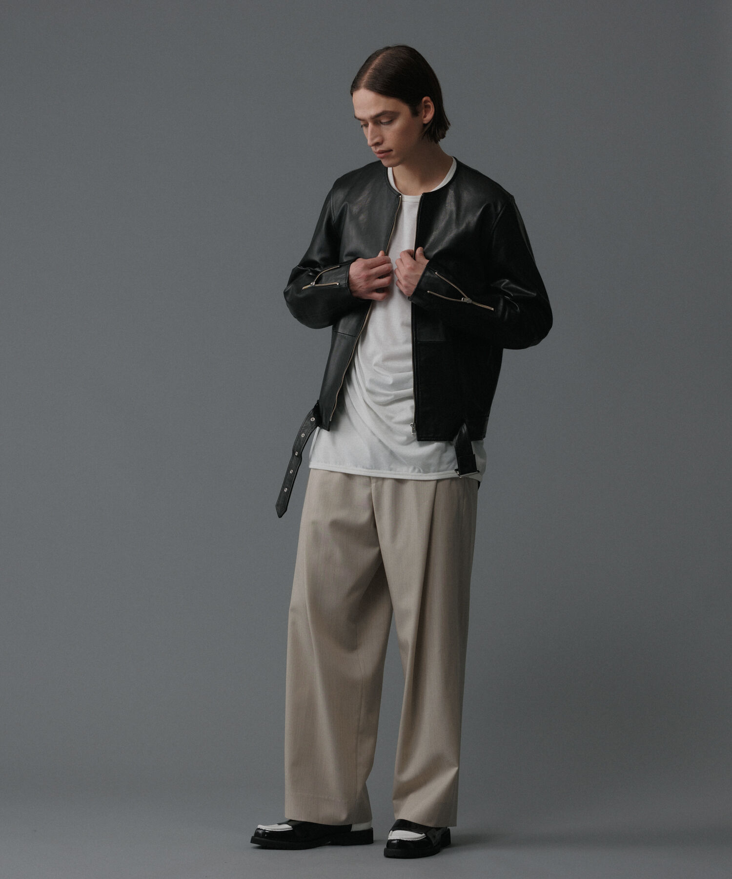 ADAM ET ROPE'「フロントプリーツ ワイド ストレート パンツ / UNISEX」|スラックス|